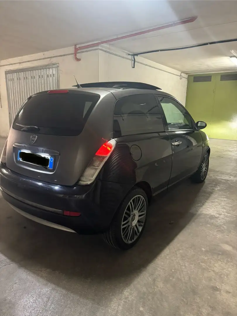 Lancia Ypsilon 1.3 mjt 16v MomoDesign (sport) 90cv dpf - 1