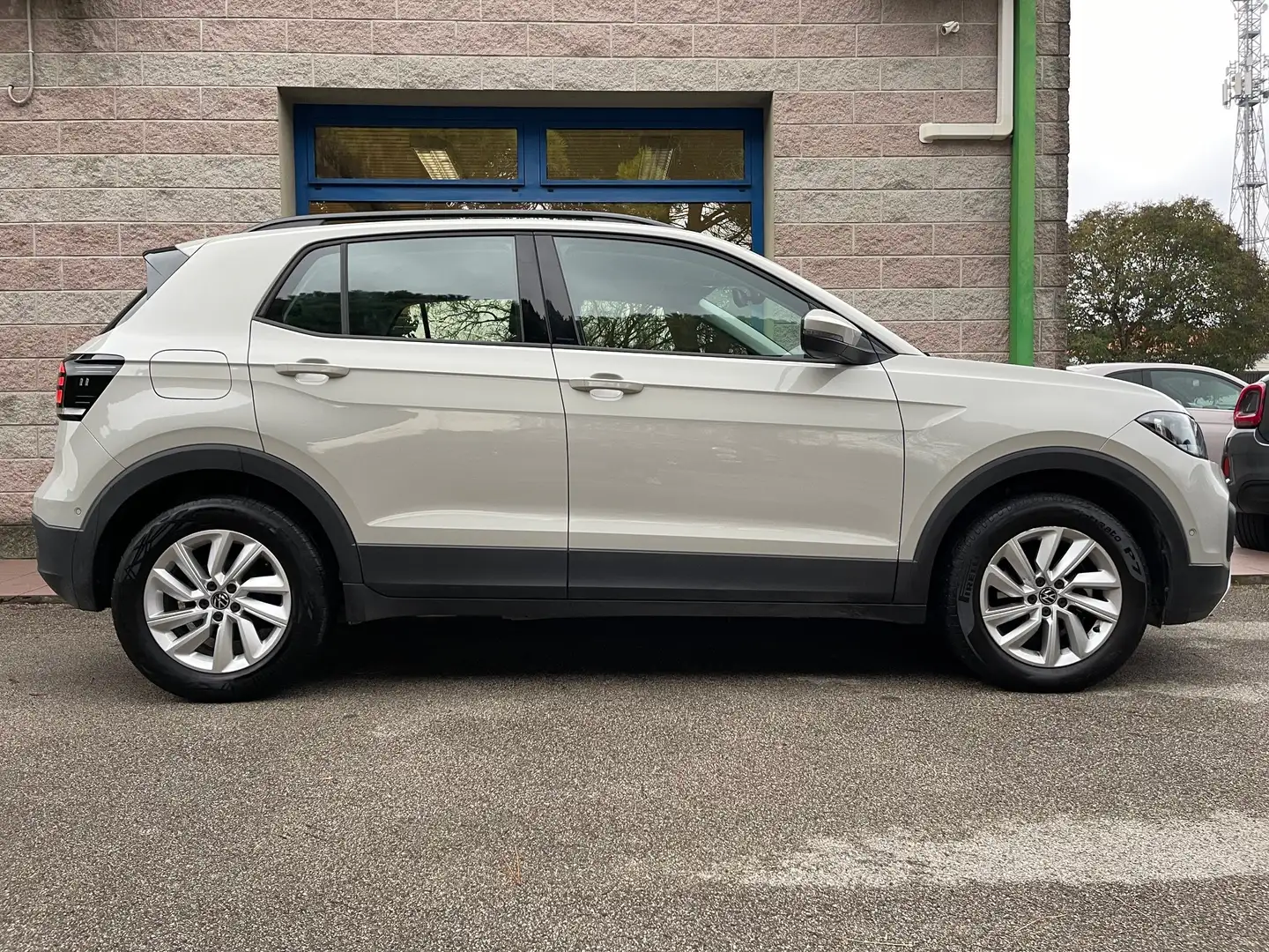 Volkswagen T-Cross 1.0 TSI 95CV APPLE CARPLAY NAVIGAZIONE SENS.PARCH. Wit - 2