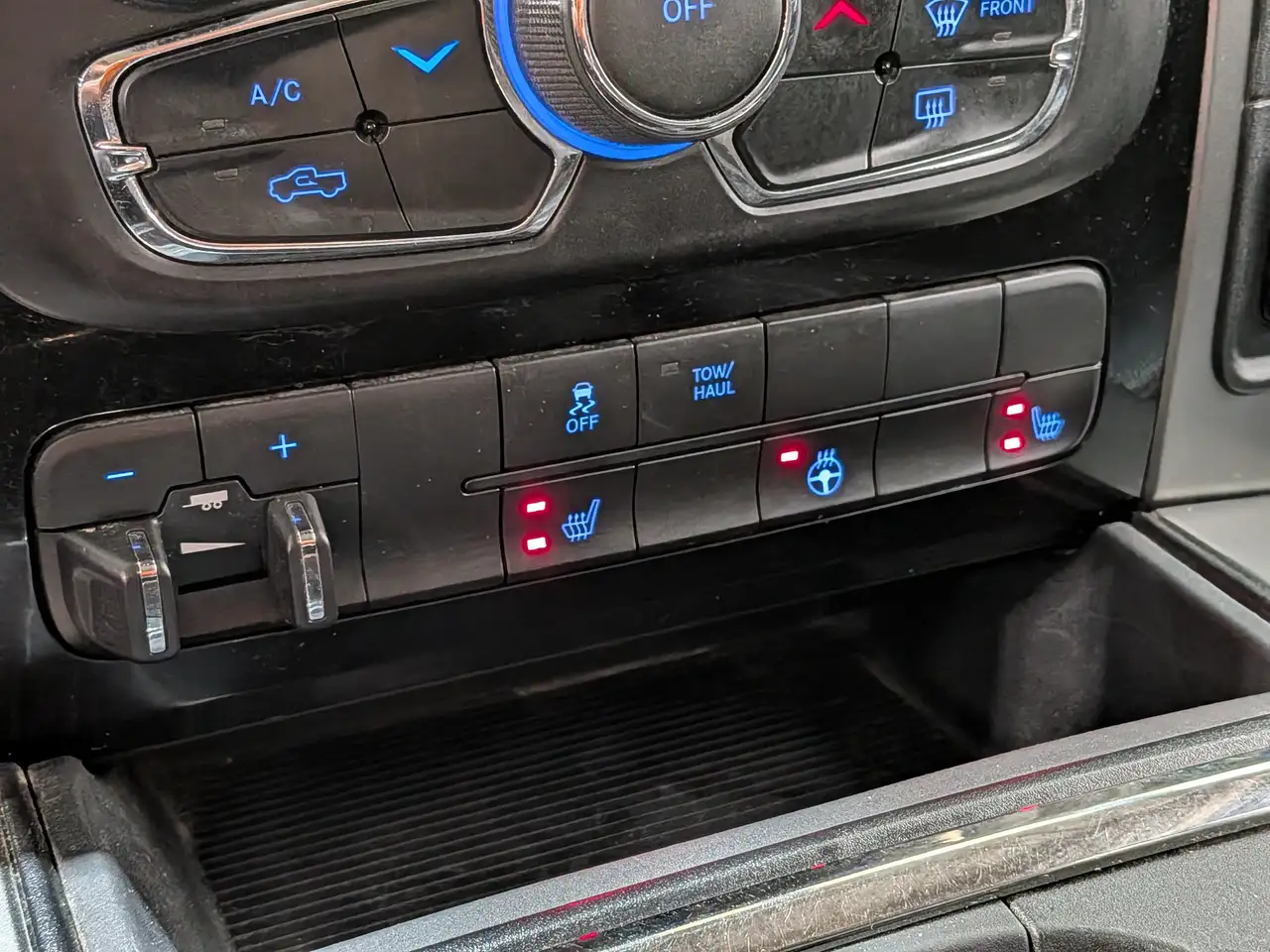 RAM 1500 photo RAM 1500