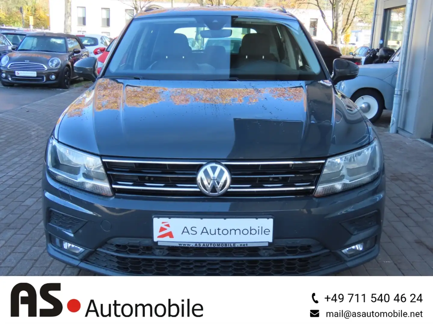 Volkswagen Tiguan 2.0TDI Comfortline 1.Hd*Navi*SHZ*PDCv+h*8-f Grau - 2