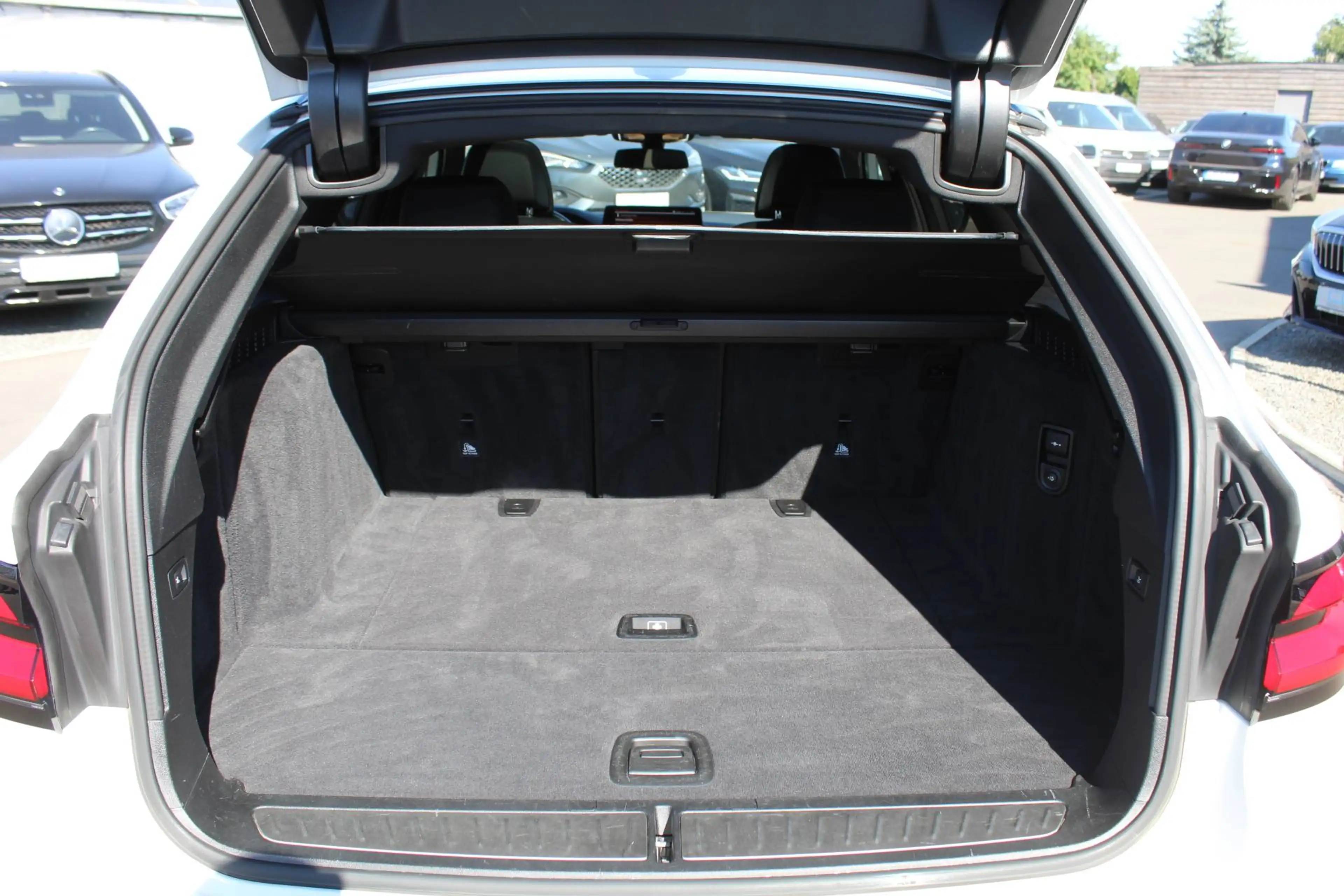 BMW 540 d Tour. xDrive M Sportpaket +Panoramad.+Komfortsitz+20 Zoll — photo 8