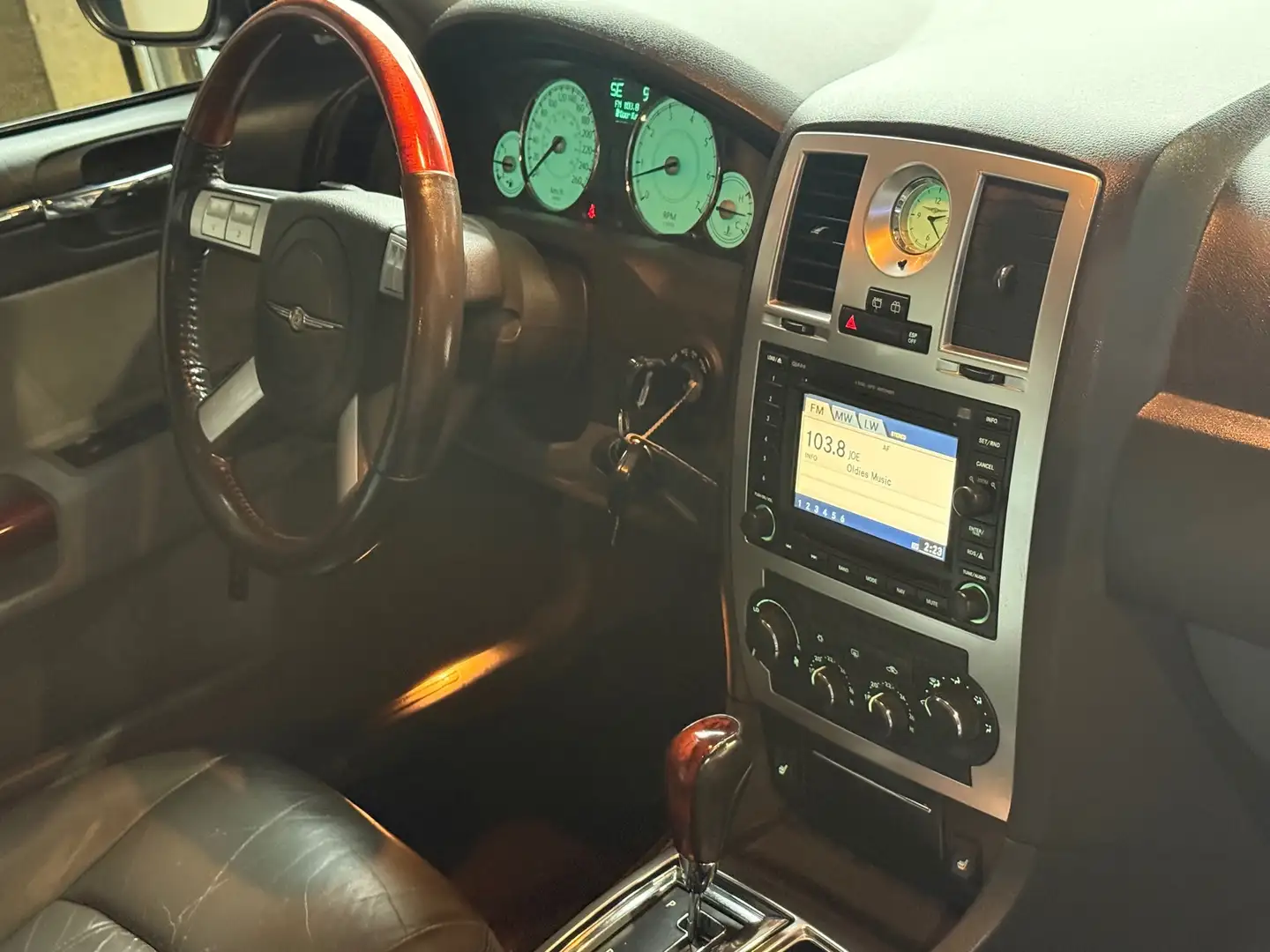 Chrysler 300C Touring 3.5 V6 AWD Automaat Lederbekleding Cruise Blauw - 2