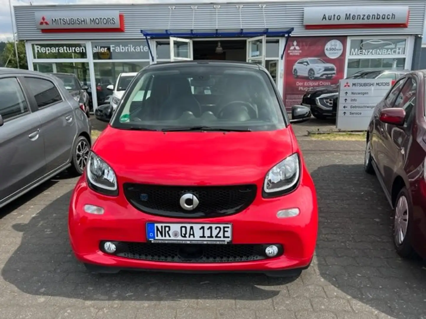 smart forTwo electric drive / EQ cabrio Schwarz - 1