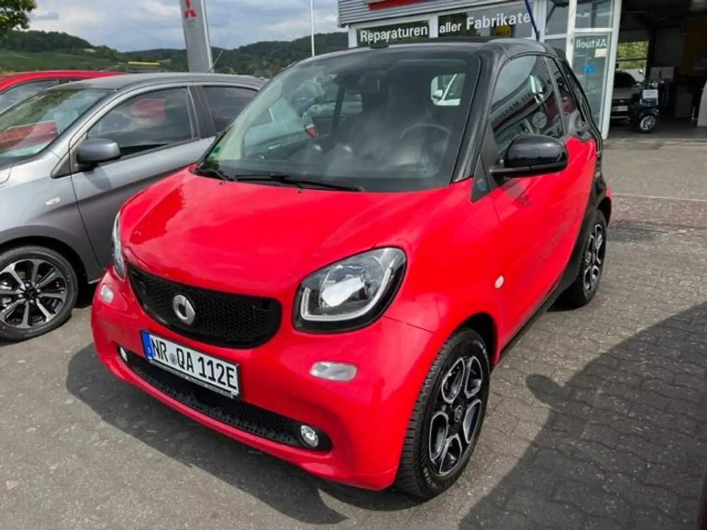 smart forTwo electric drive / EQ cabrio Schwarz - 2