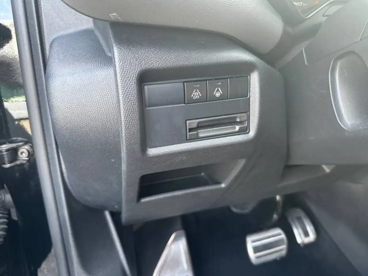 Citroen C5 Aircross 1 1.2 PureTech 130 S&S EAT8 Shine, миниатюра 14