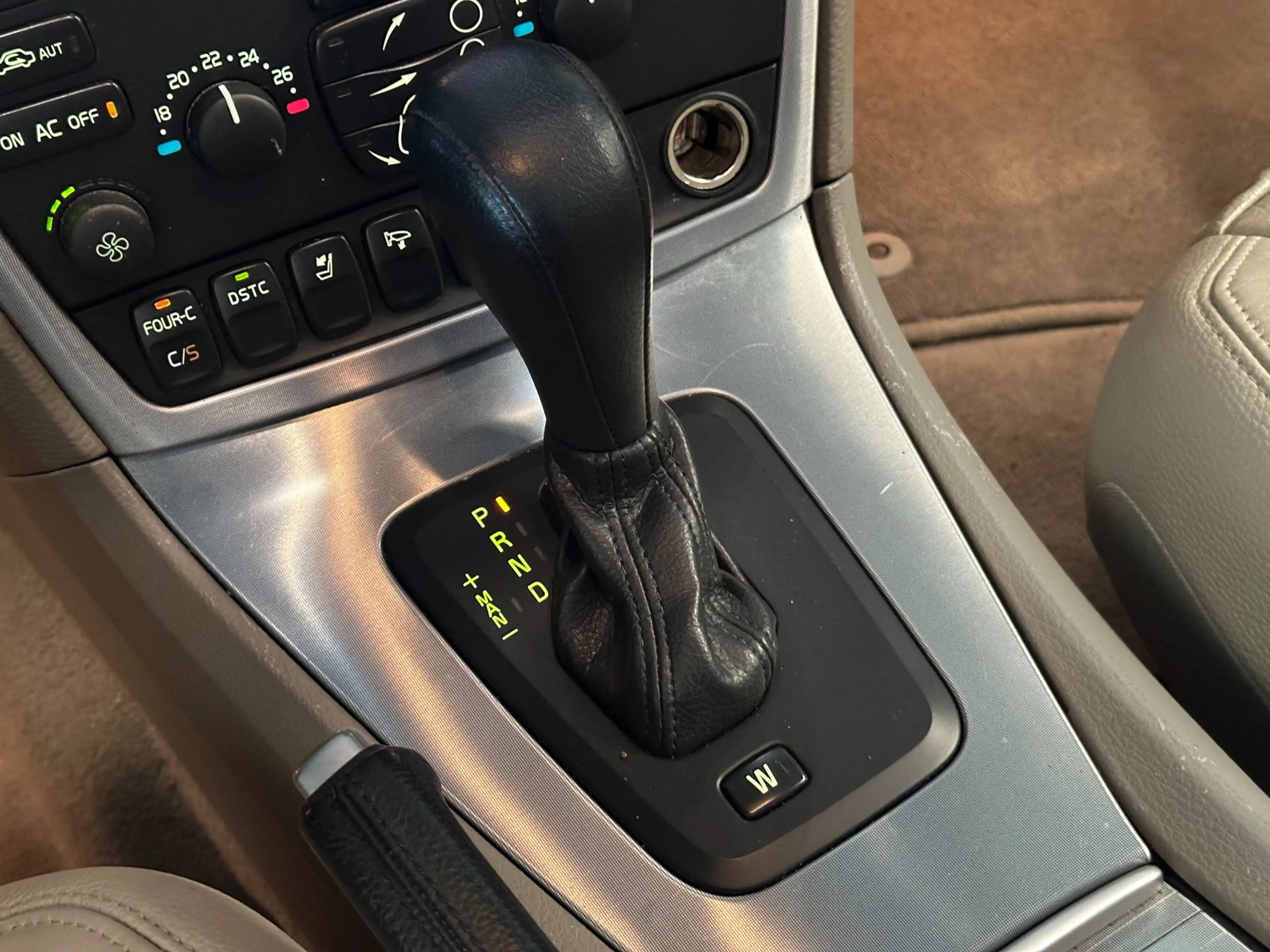 Volvo S60 2.5T AUTOMAAT SUMMUM-uitv|NAVIGATIE|CLIMA AIRCO|TR — photo 32