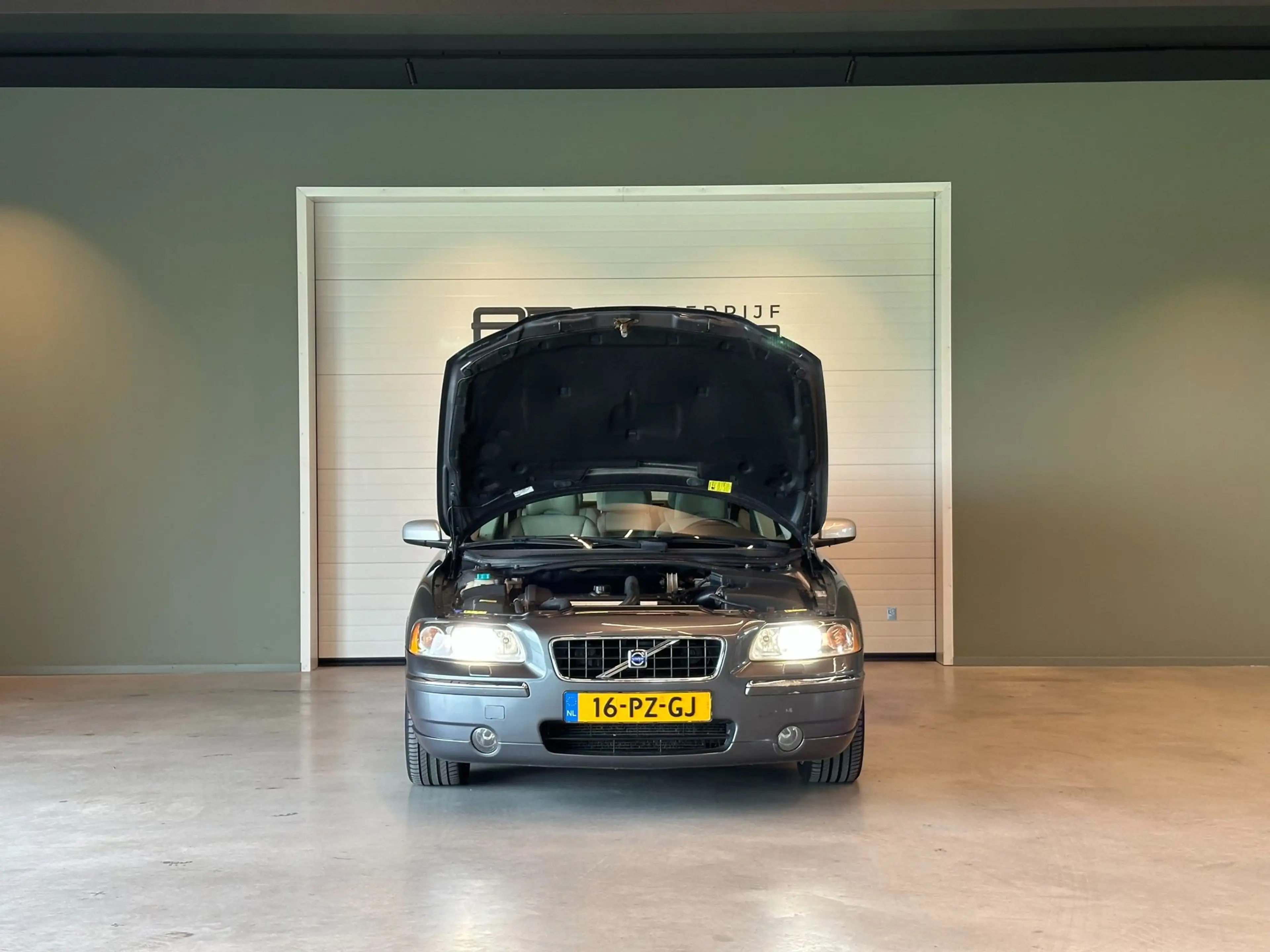 Volvo S60 2.5T AUTOMAAT SUMMUM-uitv|NAVIGATIE|CLIMA AIRCO|TR — photo 11