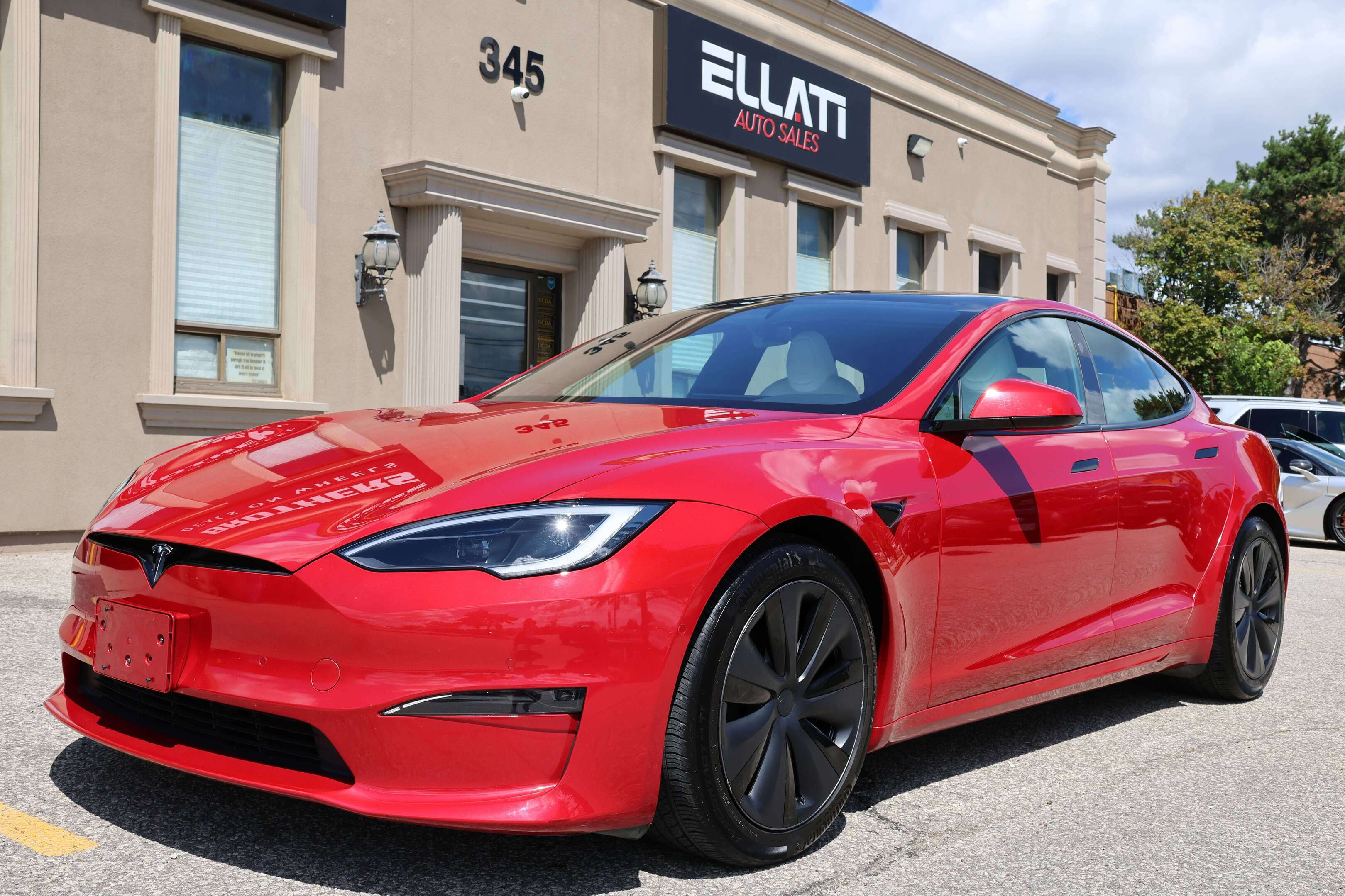 2022 Tesla Model S NO ACCIDENTS