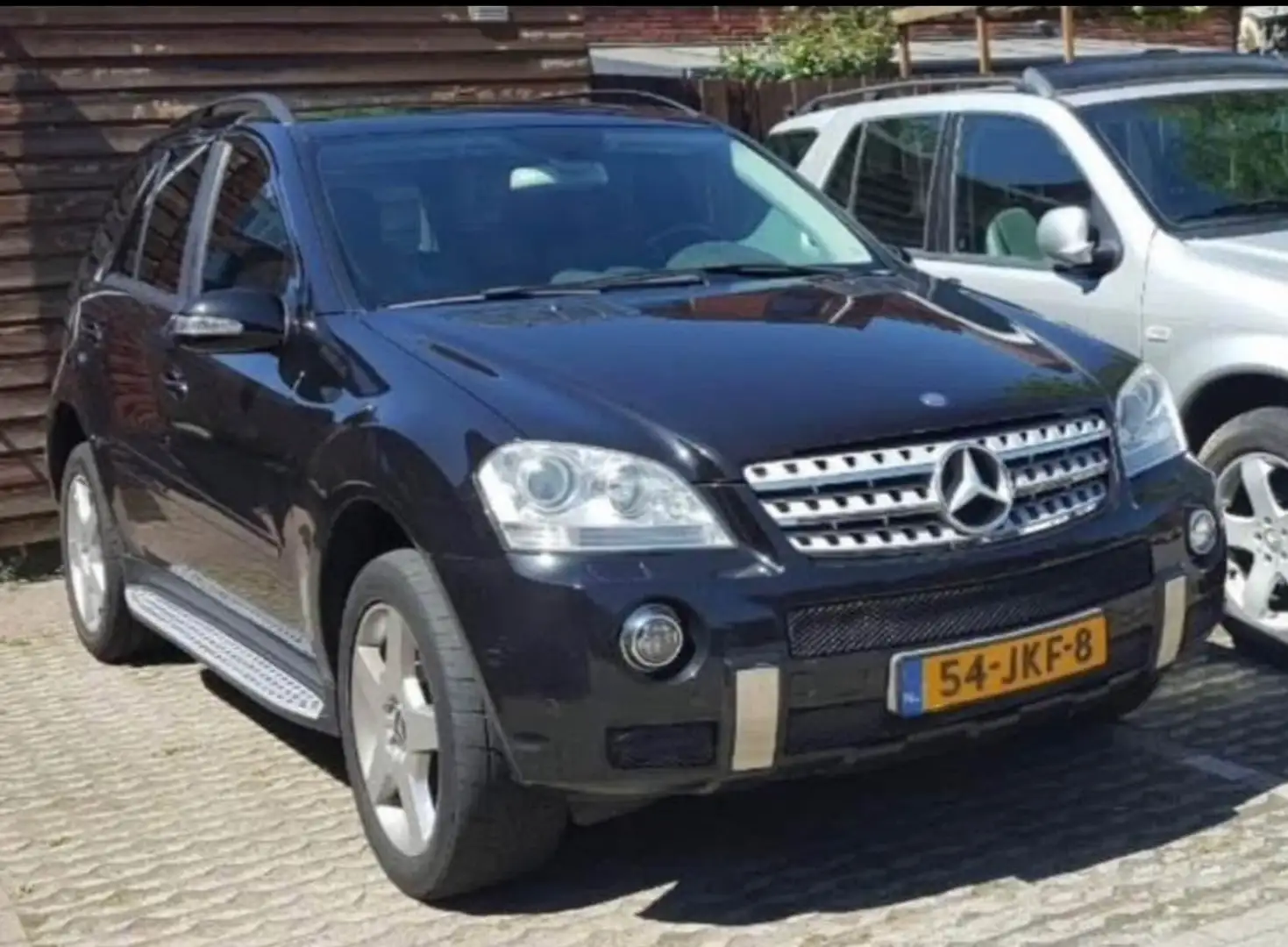 Mercedes-Benz ML 350 Inspiration Nero - 1