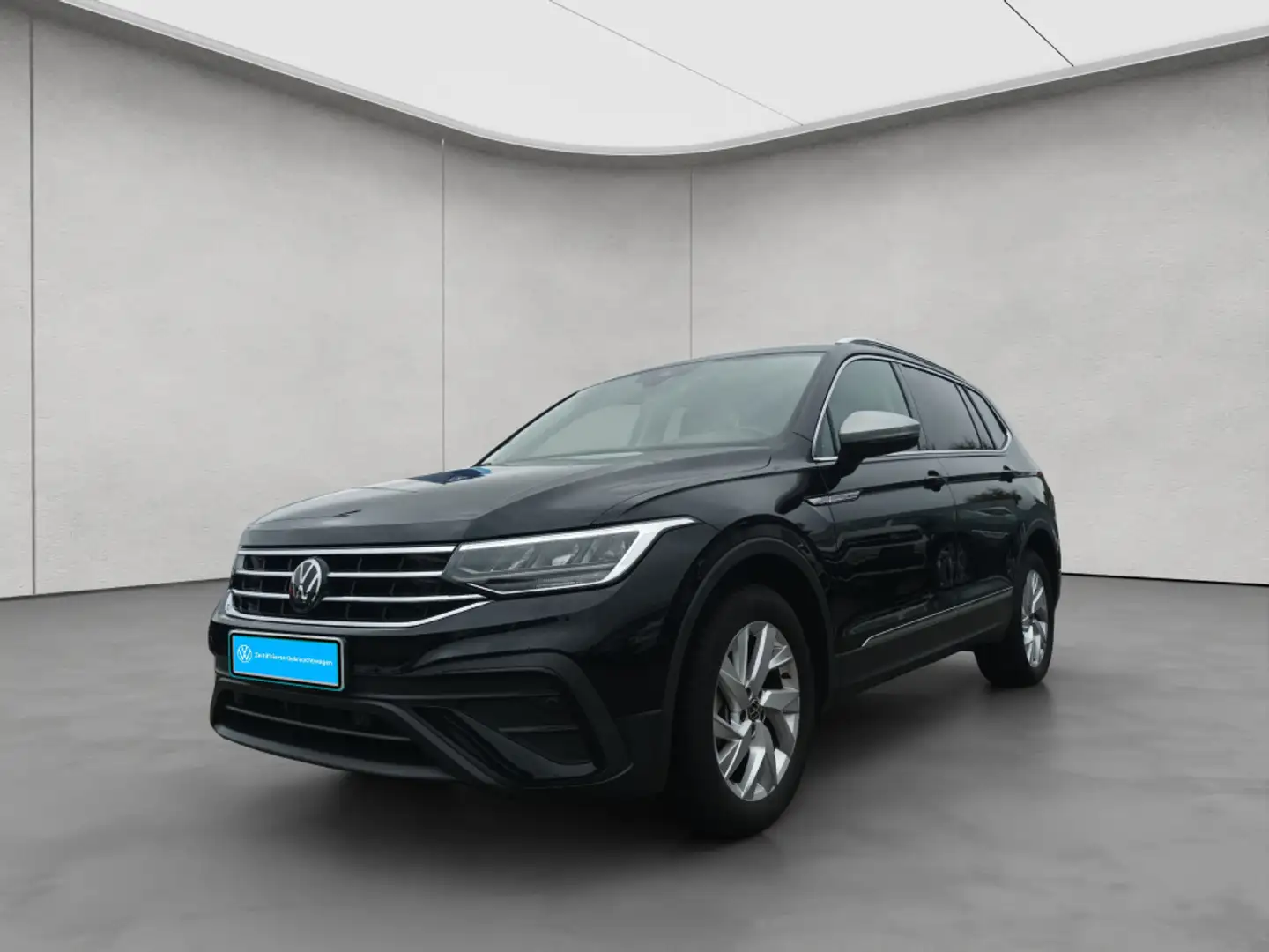 Volkswagen Tiguan Allspace Life 2.0 TDI DSG 7-Sitz. AHK/Kam Schwarz - 2