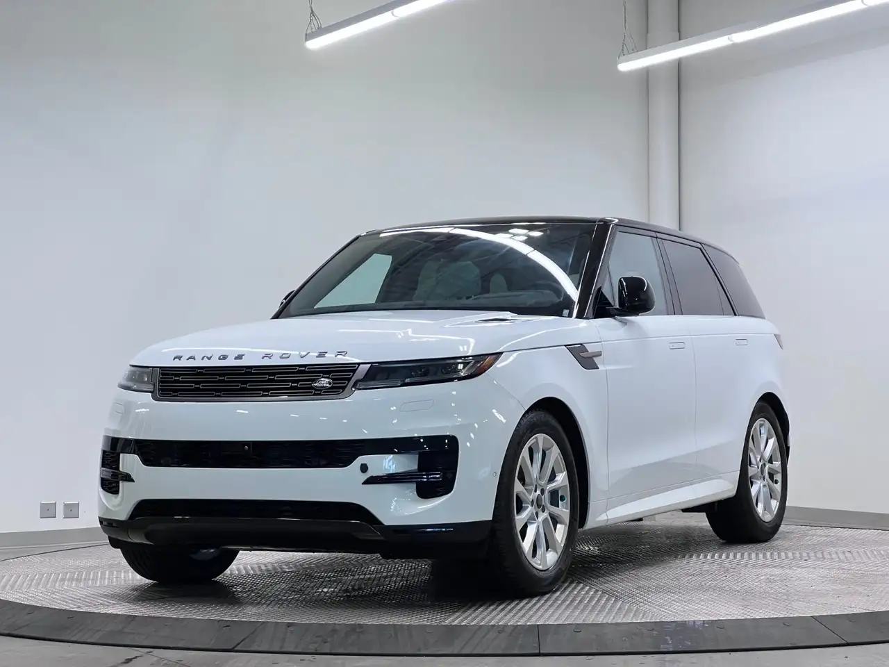 2026 Land Rover Range Rover Sport