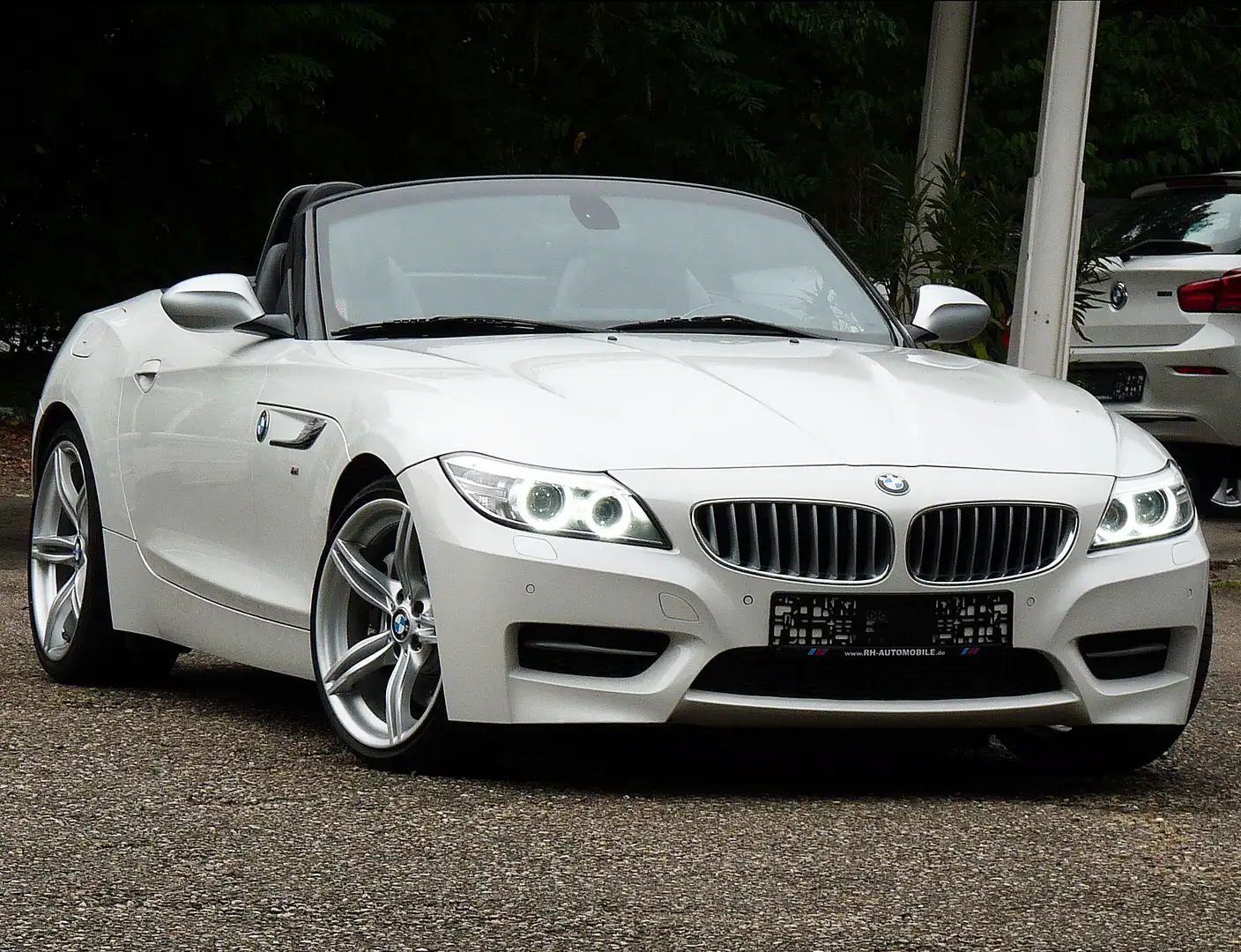 BMW Z4 sDrive 35is DKG*Unikat*409 PS*Design Pure Traction Wit - 1