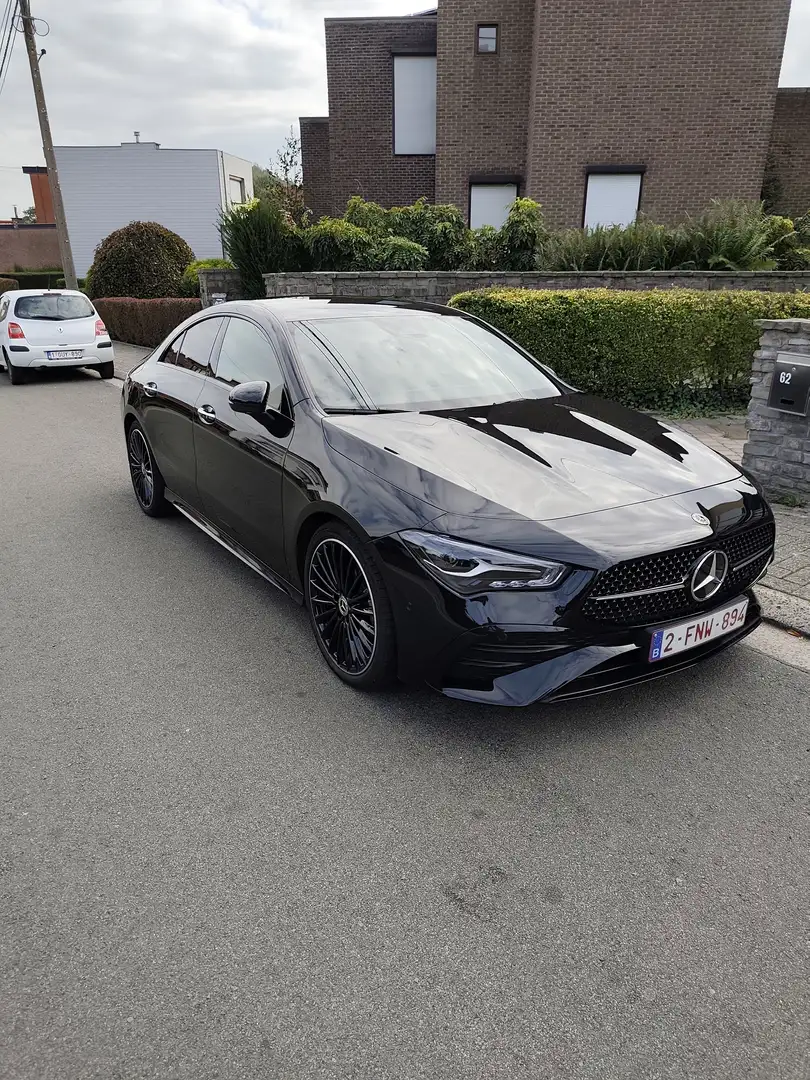 Mercedes-Benz CLA 180 CLA 180 AMG Line Zwart - 1