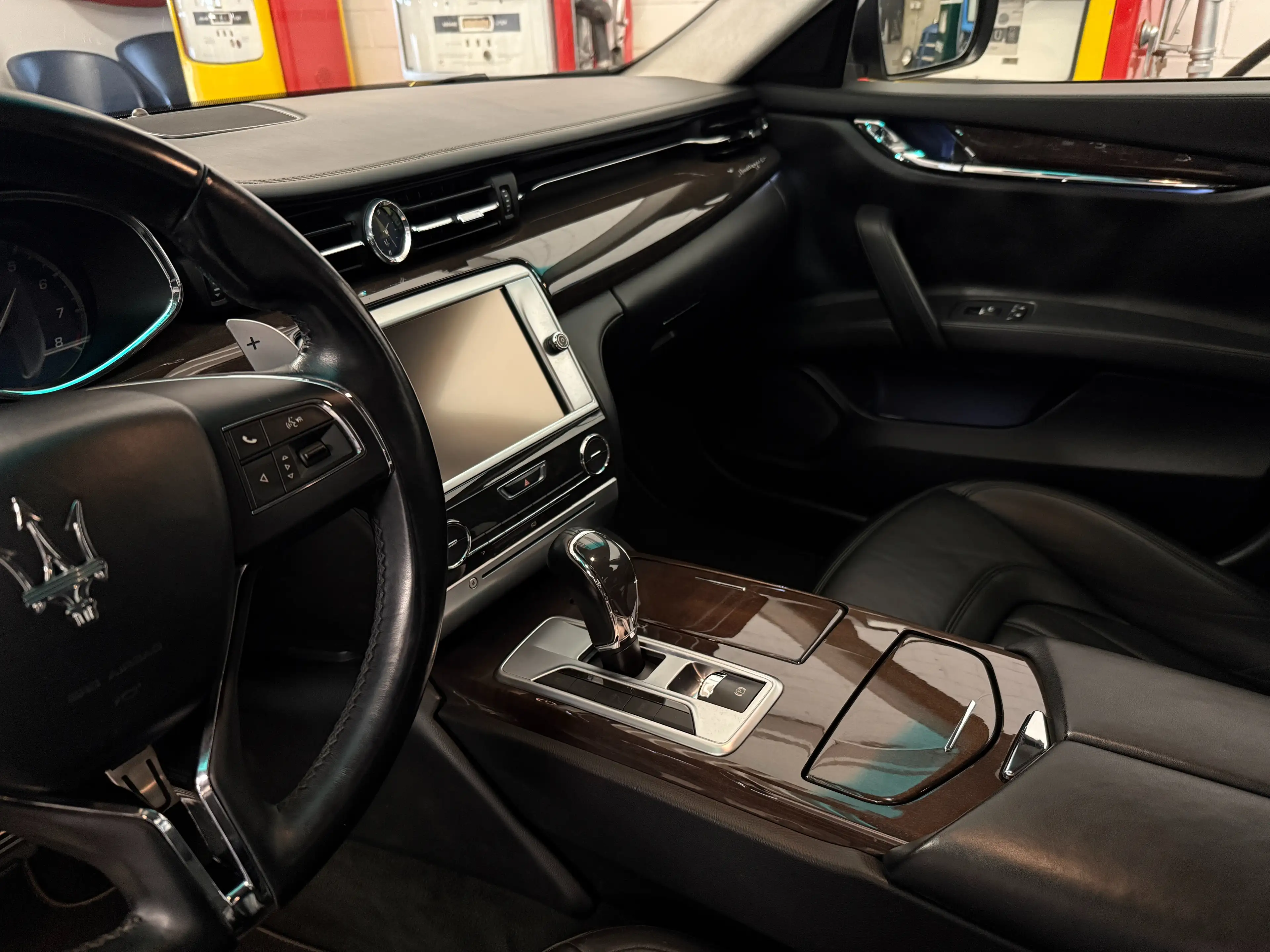 Maserati Quattroporte Quattroporte GTS Automatik — photo 9