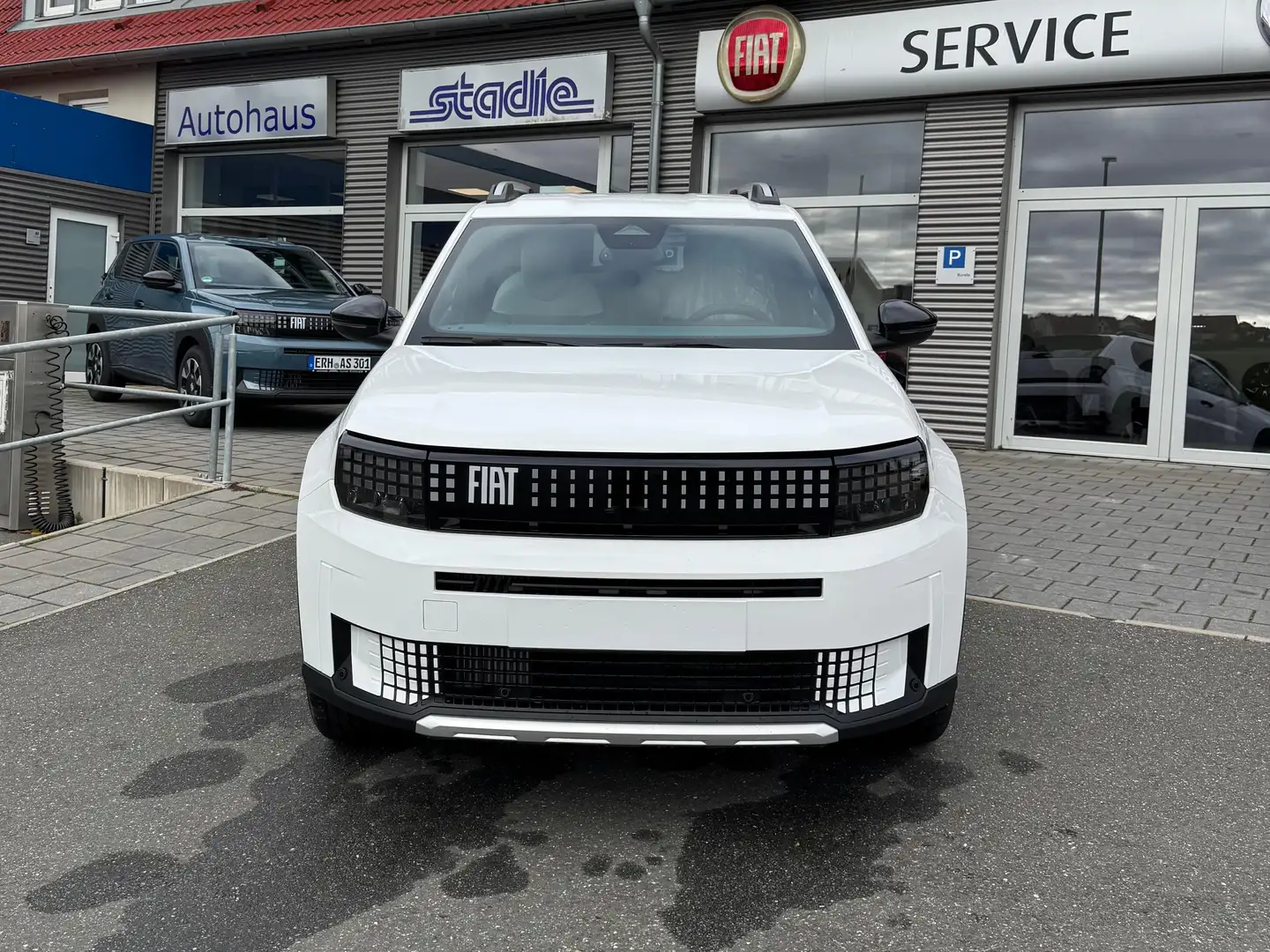 Fiat Grande Panda 1.2 Hybrid La Prima Weiß - 2