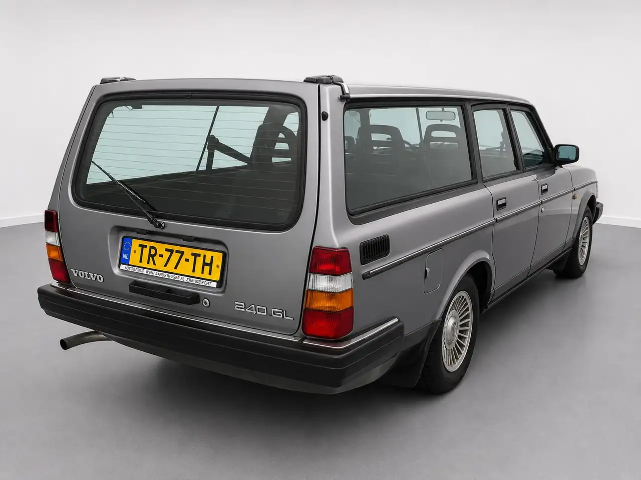 Volvo 240 2.3 GL, foto 4