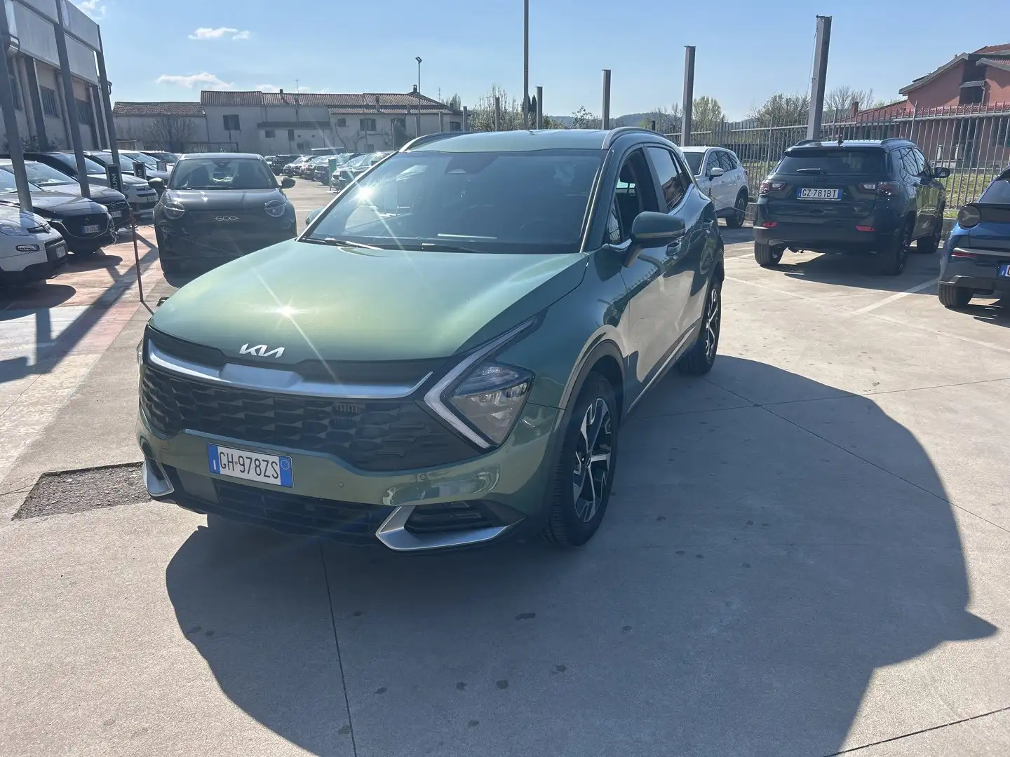 Kia Sportage KIA SPORTAGE  1.6 tgdi hev Style auto Verde - 1