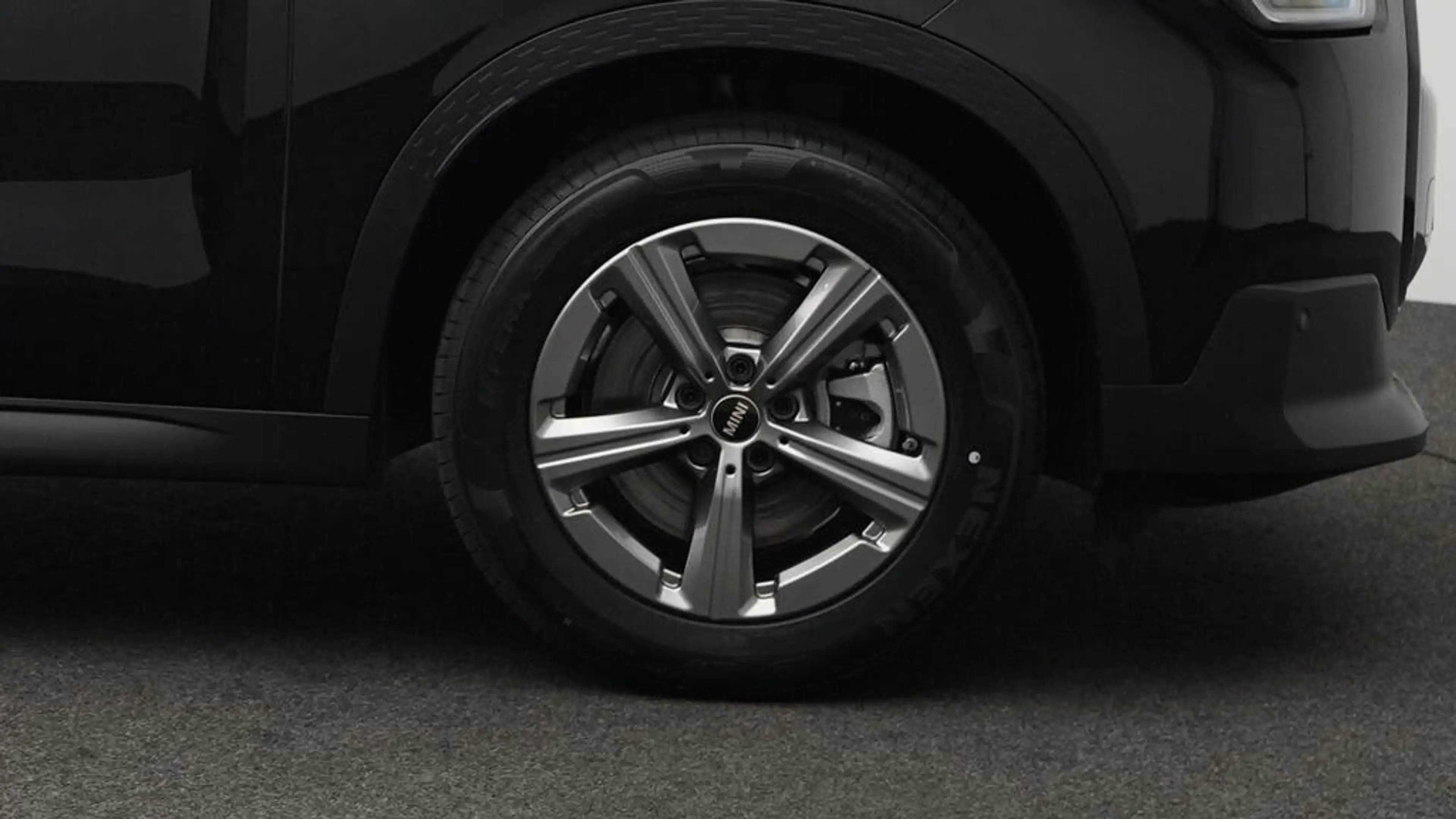 MINI Countryman C Classic Trim — photo 9