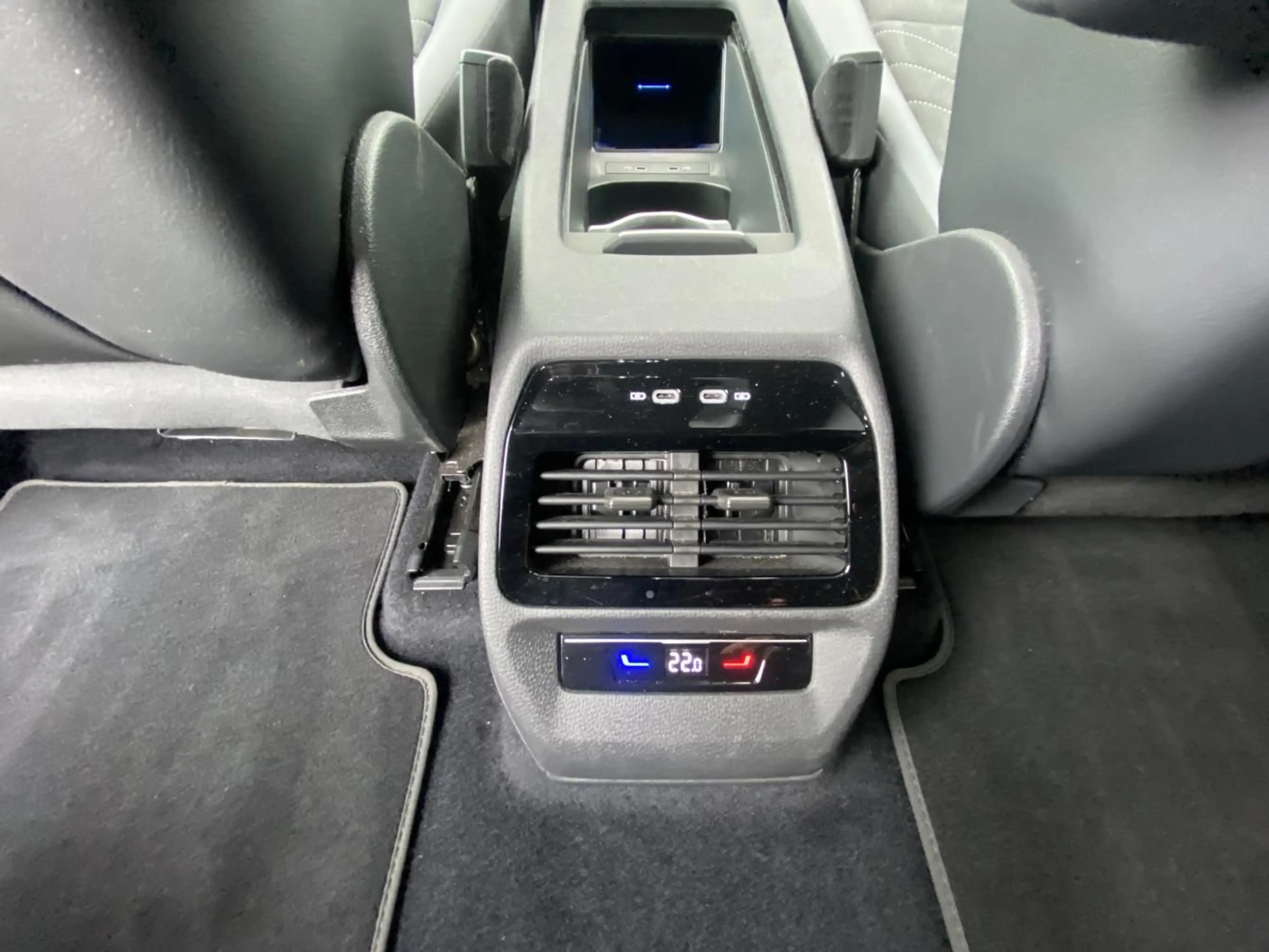 Volkswagen ID.4 Pro Performance 20"+WÄRMEPUMPE+AHK+APP-CON — photo 12