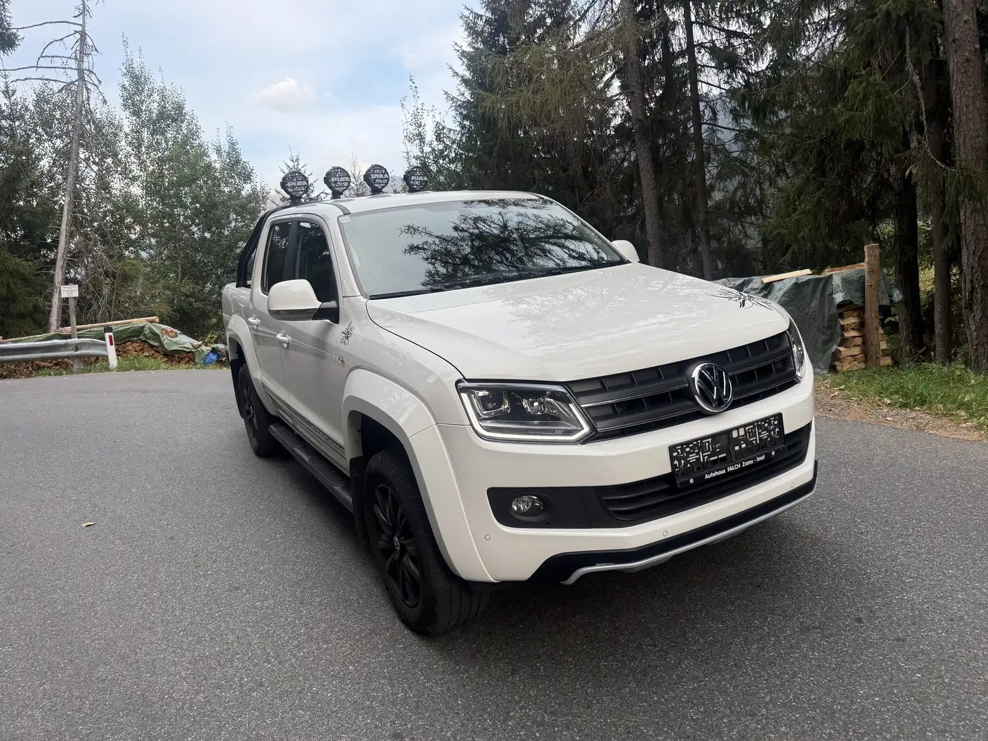 Volkswagen Amarok DoubleCab Comfortline 3,0 TDI 4Motion Aut. - 1