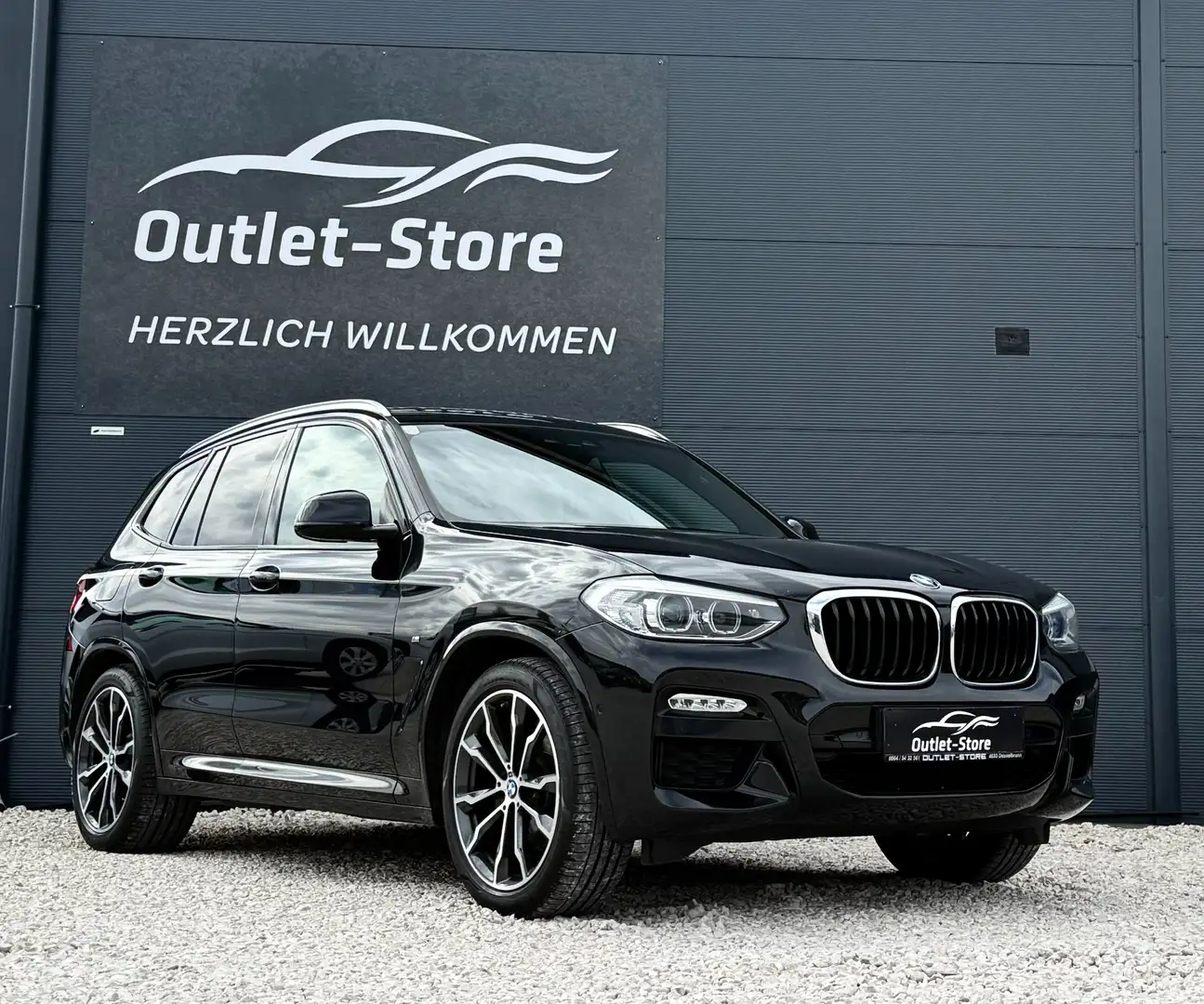 BMW X3 xDrive 20d*M-Sportpaket*Standh.*Display-Key*AHK* Schwarz - 1