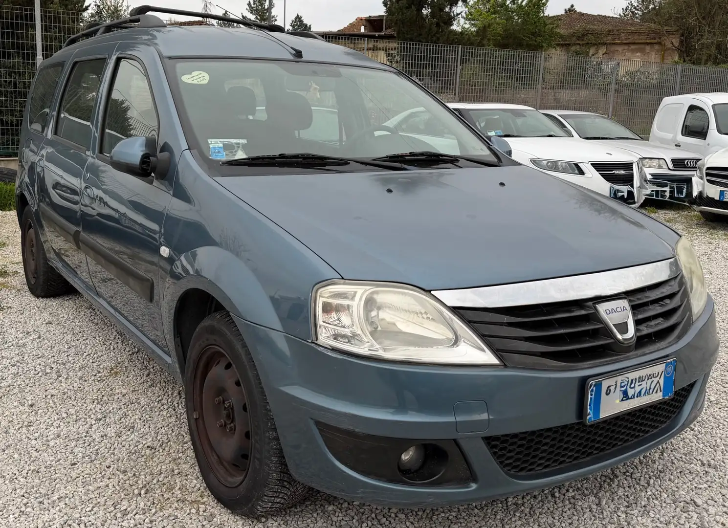 Dacia Logan Logan MCV 1.6 GPL 7 posti Lauréate Azul - 1