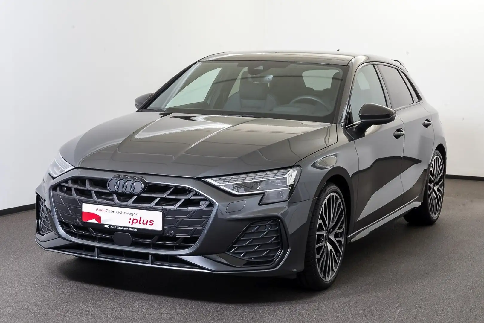 Audi A3 S line 35 TDI S tr. AHK STDHZG HUD Grau - 2