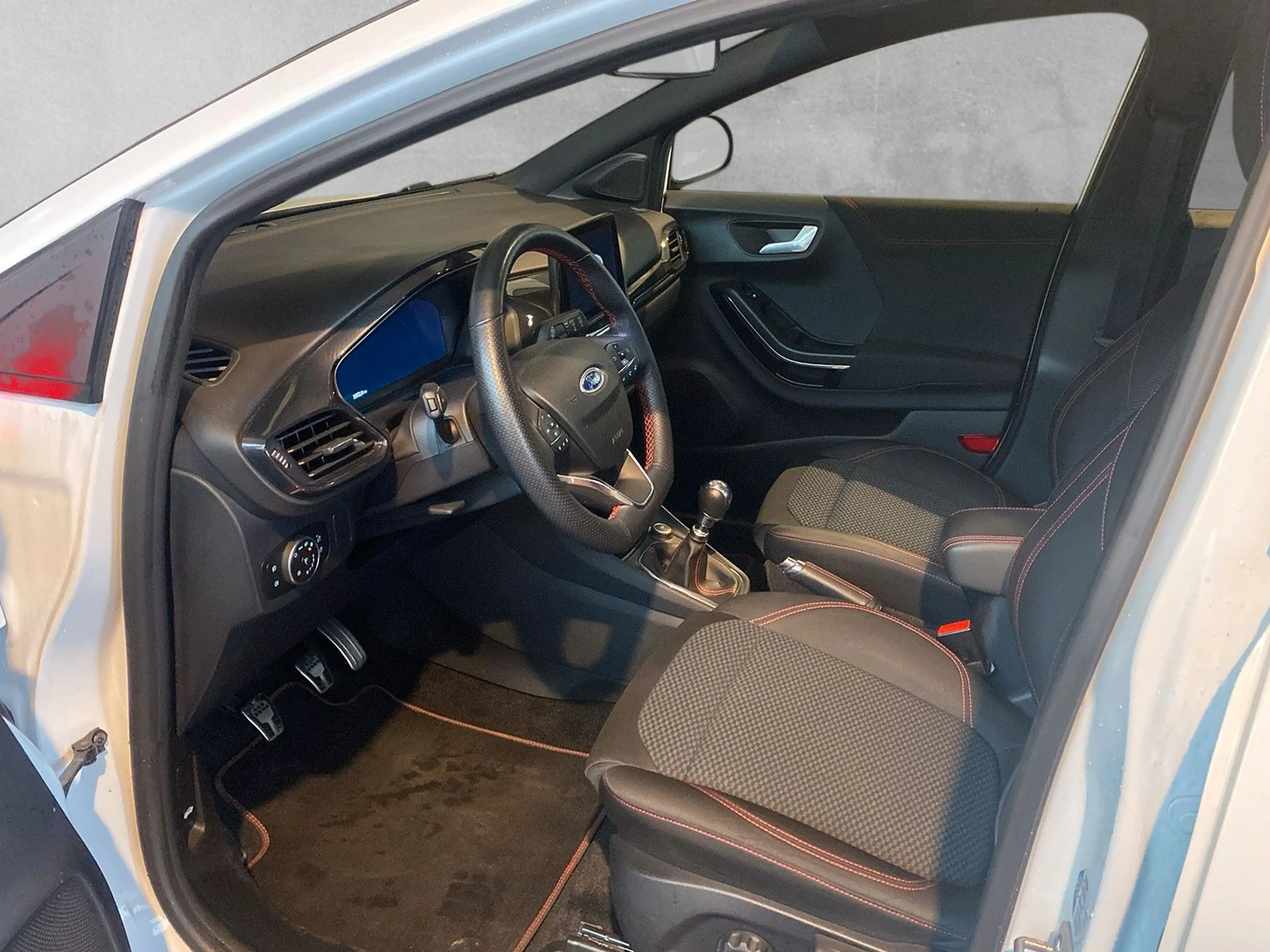 Ford Puma ST-Line — photo 9