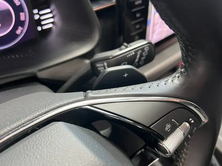 Škoda Kamiq 1.6 TDI Ambition 2020, foto 43
