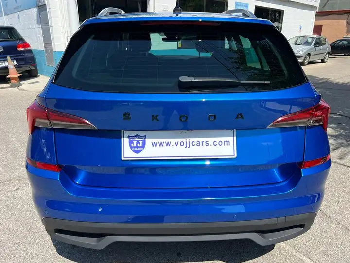 Škoda Kamiq 1.6 TDI Ambition 2020, foto 17