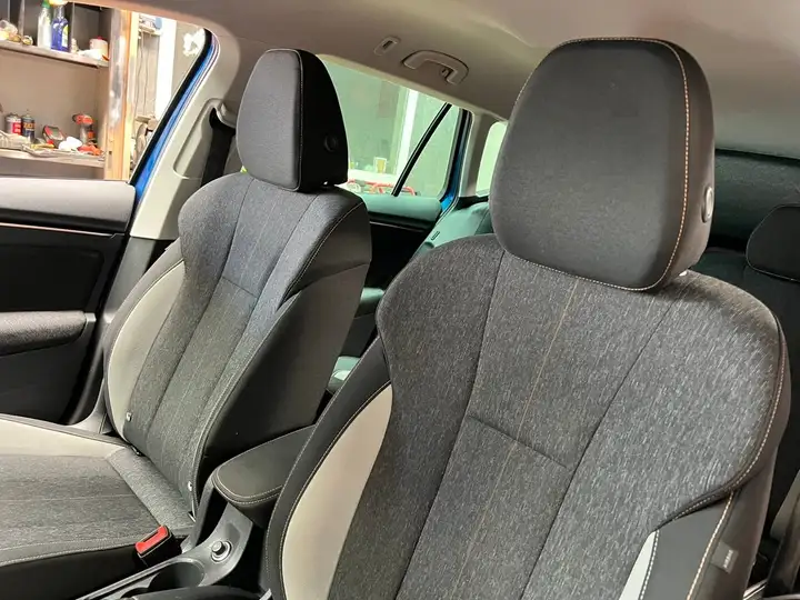 Škoda Kamiq 1.6 TDI Ambition 2020, foto 44