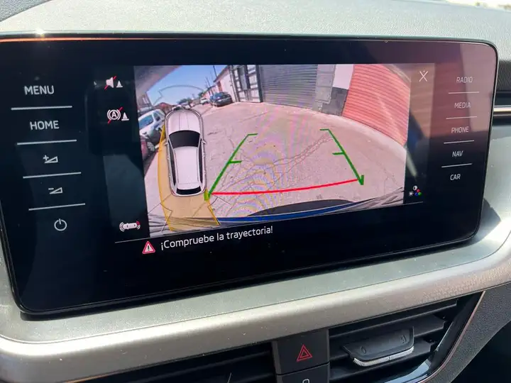 Škoda Kamiq 1.6 TDI Ambition 2020, foto 11