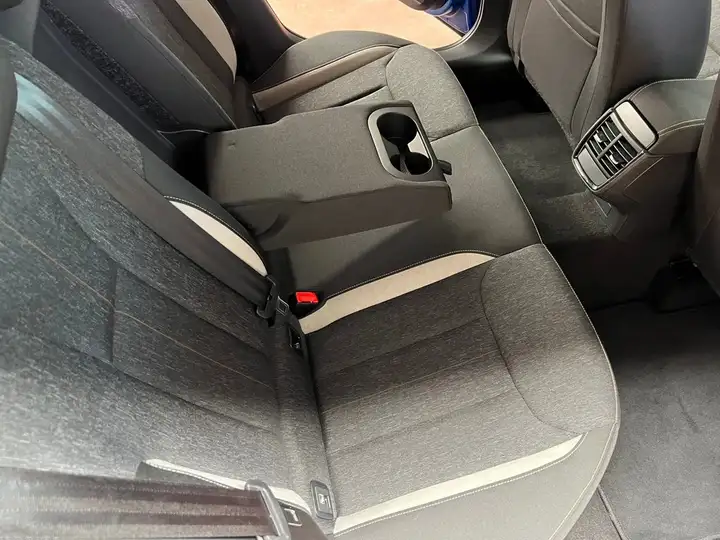 Škoda Kamiq 1.6 TDI Ambition 2020, foto 38