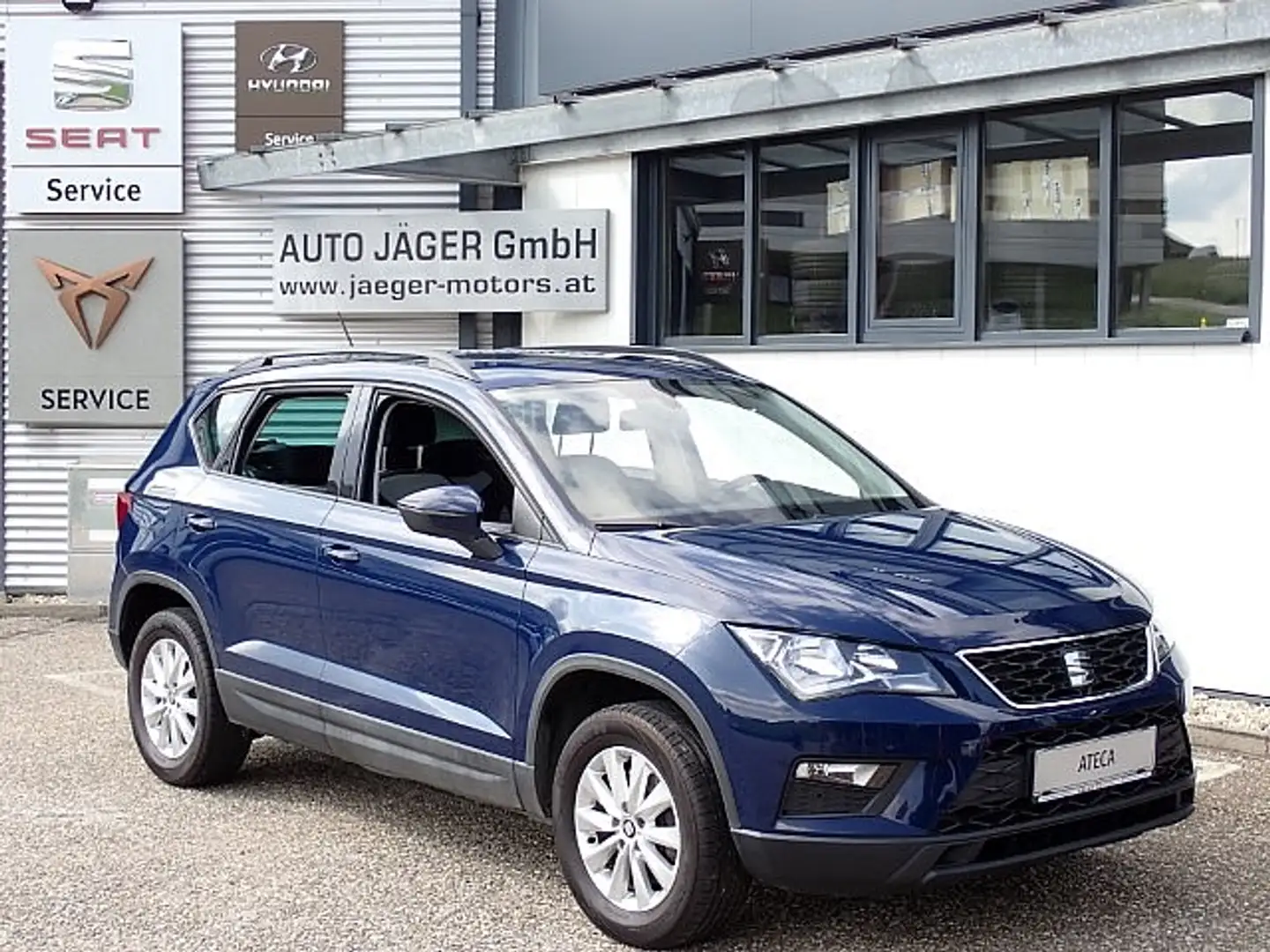 SEAT Ateca TDI Anhängevorrichtung Klimaautomatik Tempomat Blau - 1