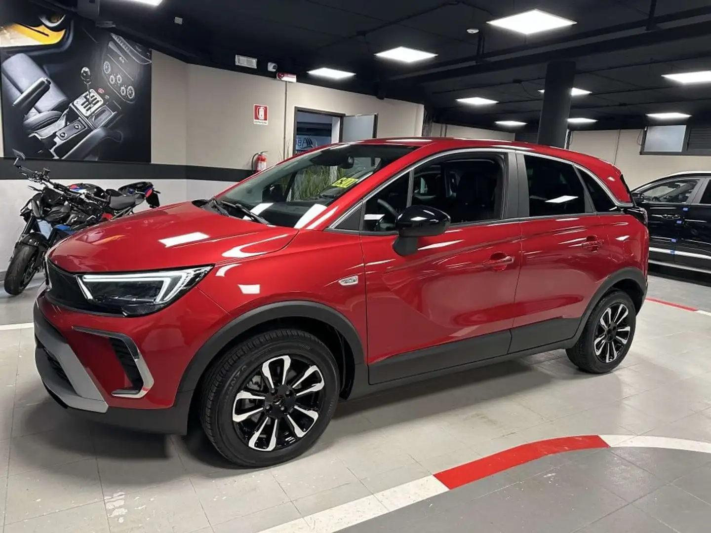 Opel Crossland X 2021 1.2 Elegance s Rosso - 1
