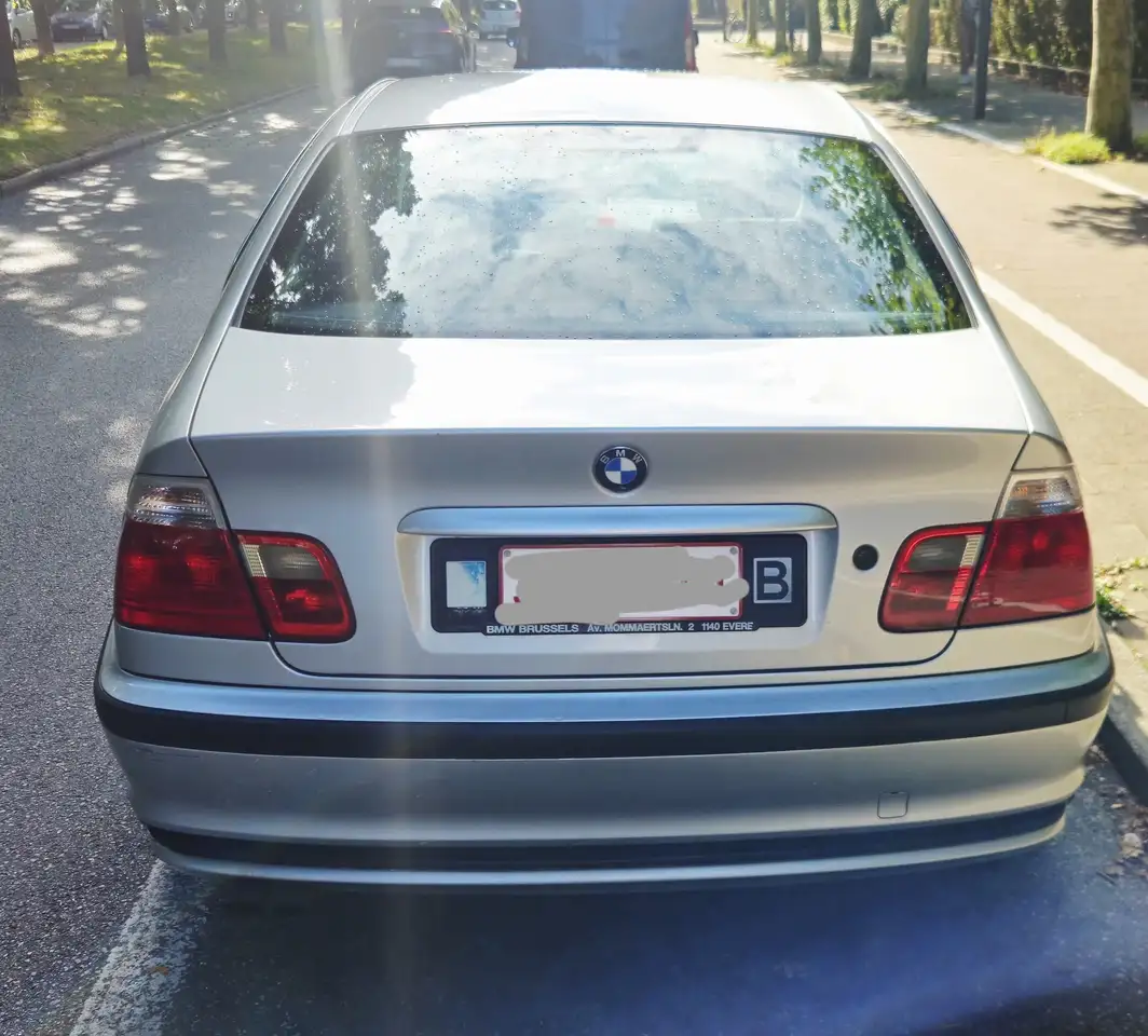 BMW 323iA Pack, foto 2