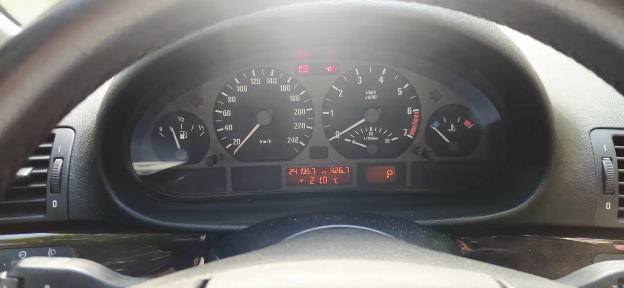 BMW 323iA Pack, foto 8
