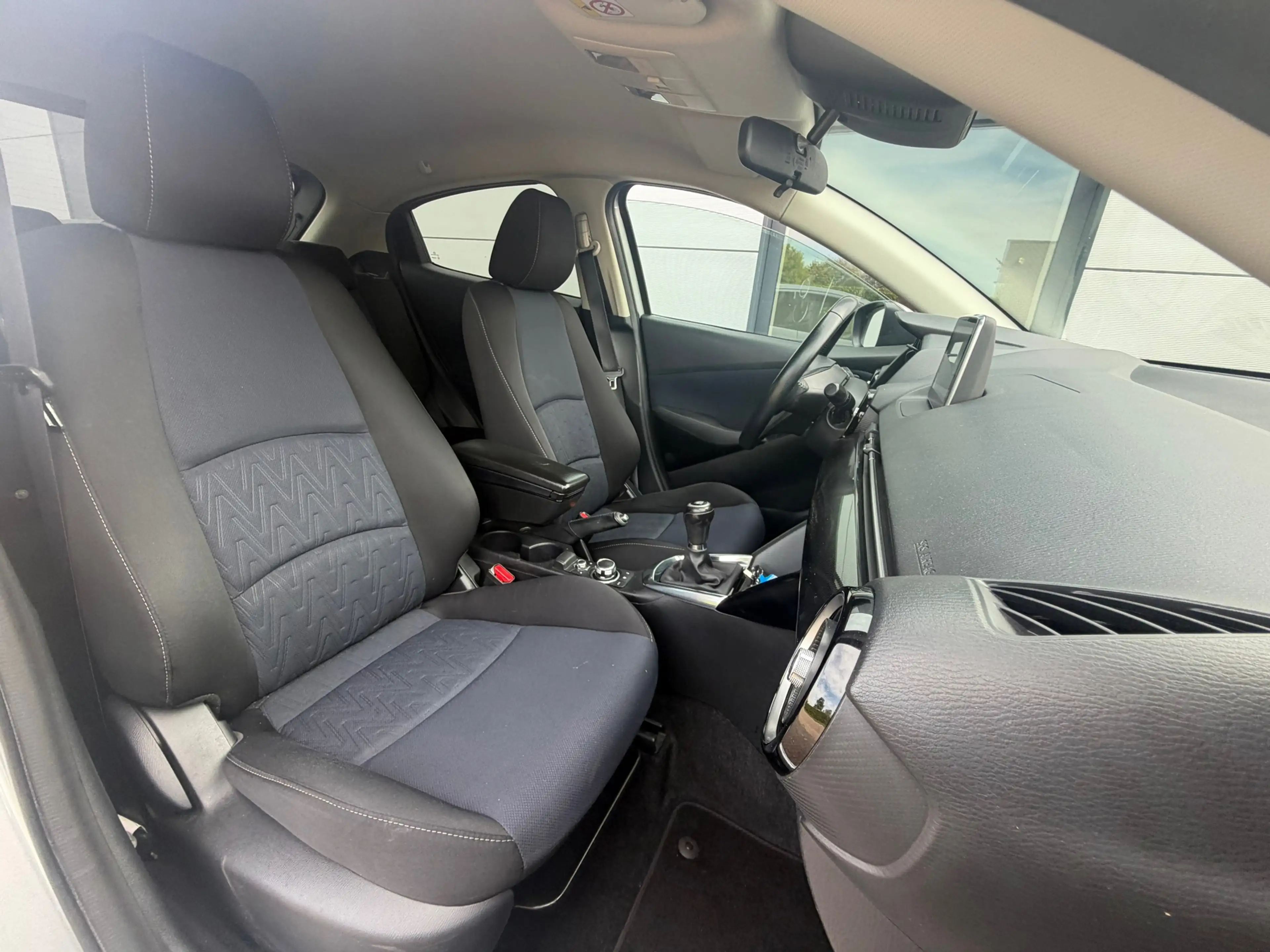 Mazda 2 1.5 Skyactiv-G TS+ 5 deurs 90PK! Navi l Cruise l P — photo 13
