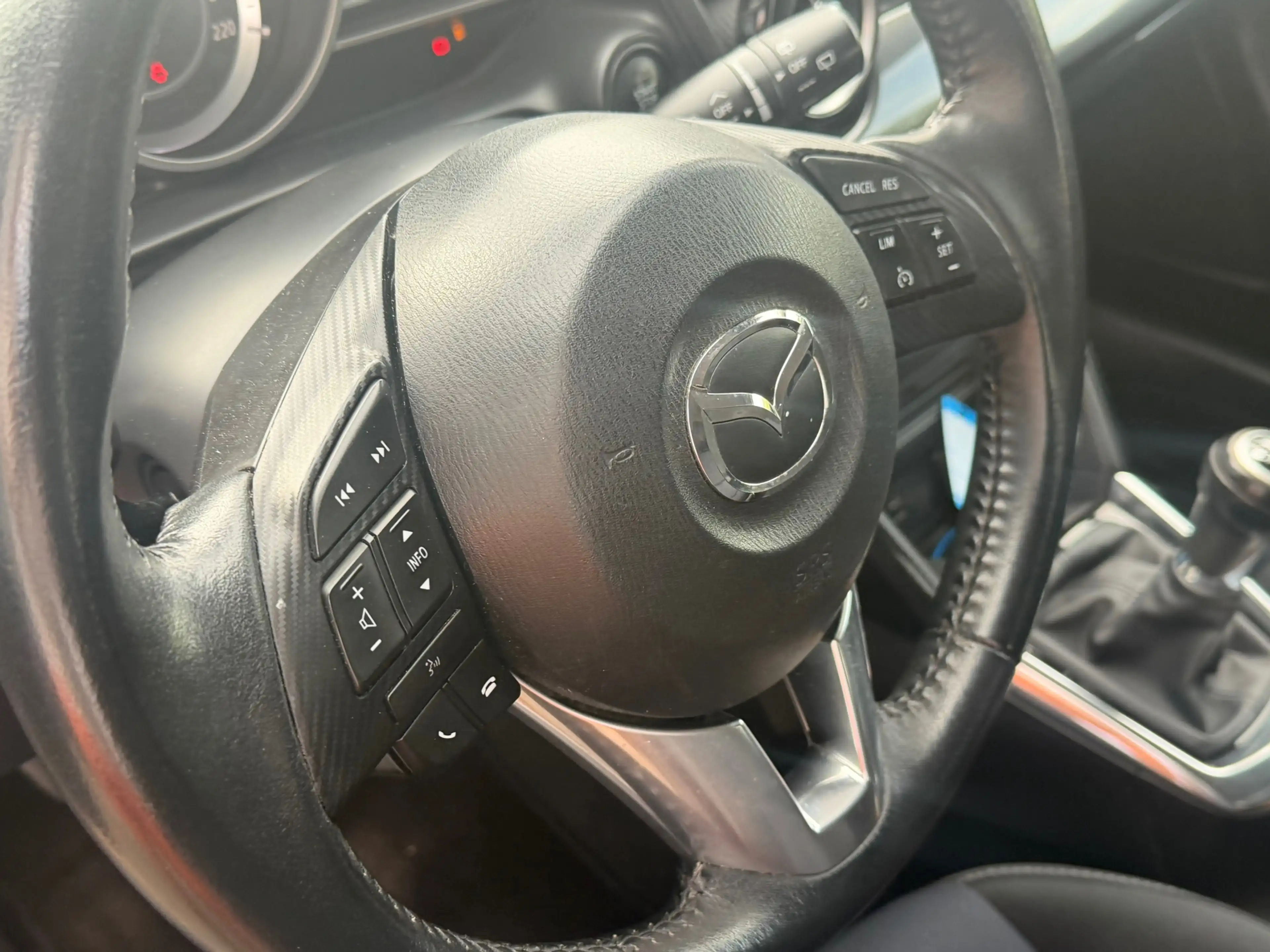 Mazda 2 1.5 Skyactiv-G TS+ 5 deurs 90PK! Navi l Cruise l P — photo 25