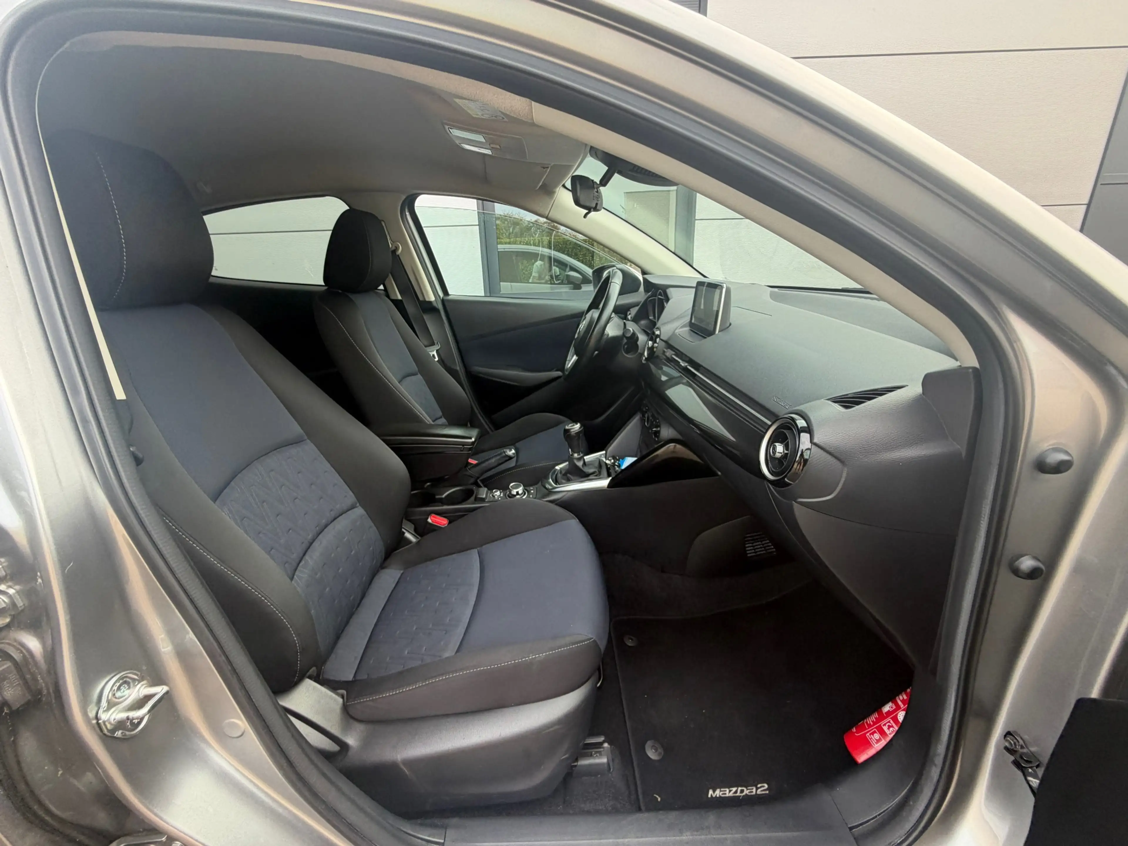 Mazda 2 1.5 Skyactiv-G TS+ 5 deurs 90PK! Navi l Cruise l P — photo 12