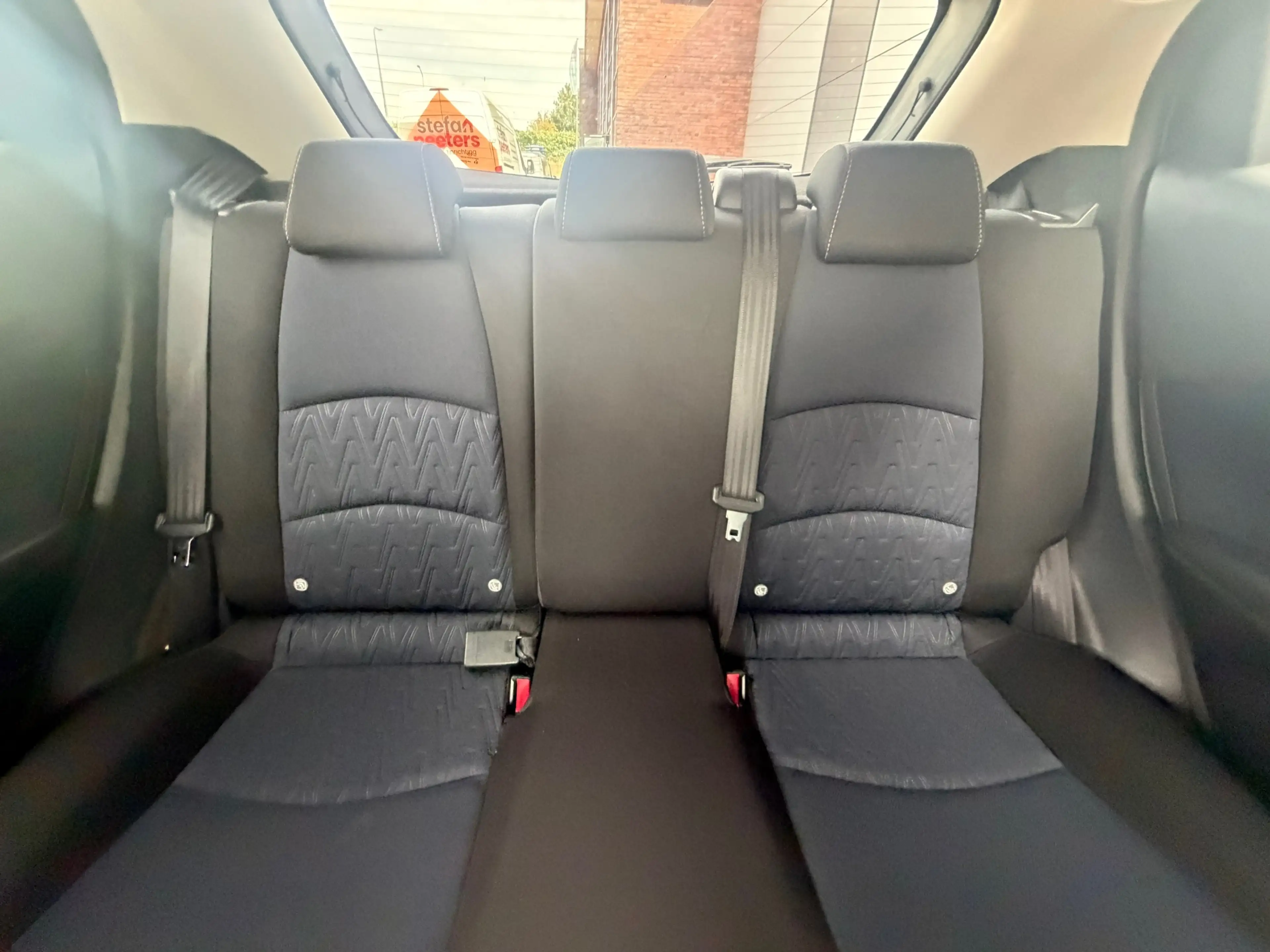 Mazda 2 1.5 Skyactiv-G TS+ 5 deurs 90PK! Navi l Cruise l P — photo 31