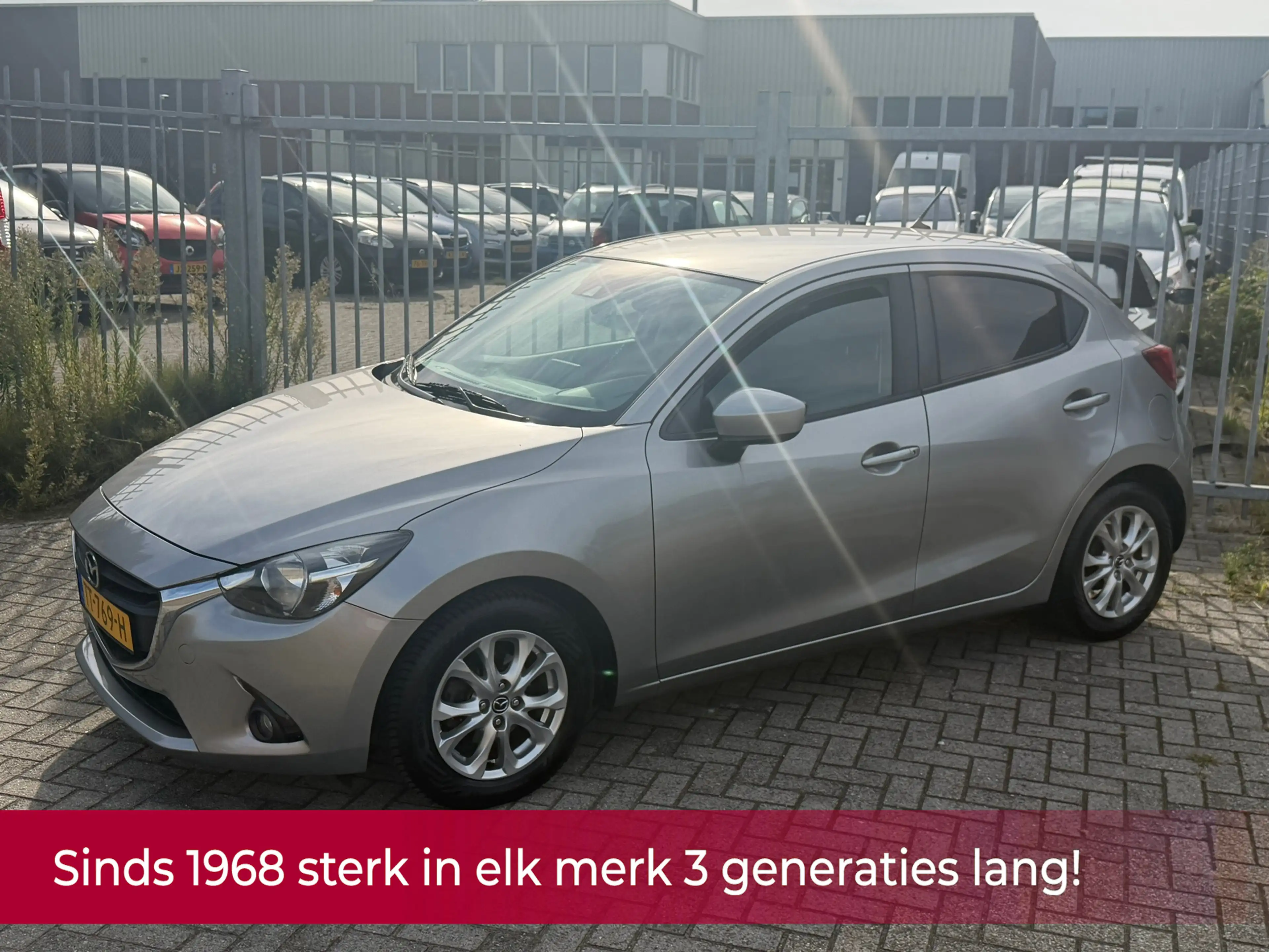 Mazda 2 1.5 Skyactiv-G TS+ 5 deurs 90PK! Navi l Cruise l P