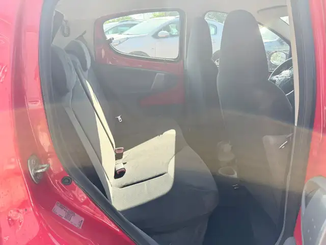 Citroen C1 view 11