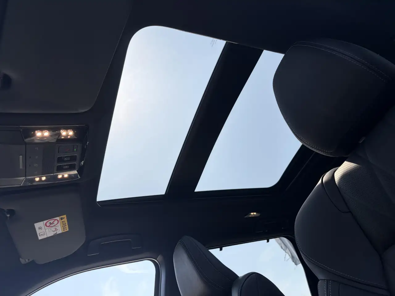 Mitsubishi Outlander 2026 — фото 15