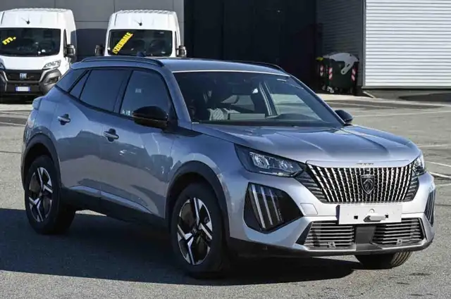 Peugeot 2008 view 2
