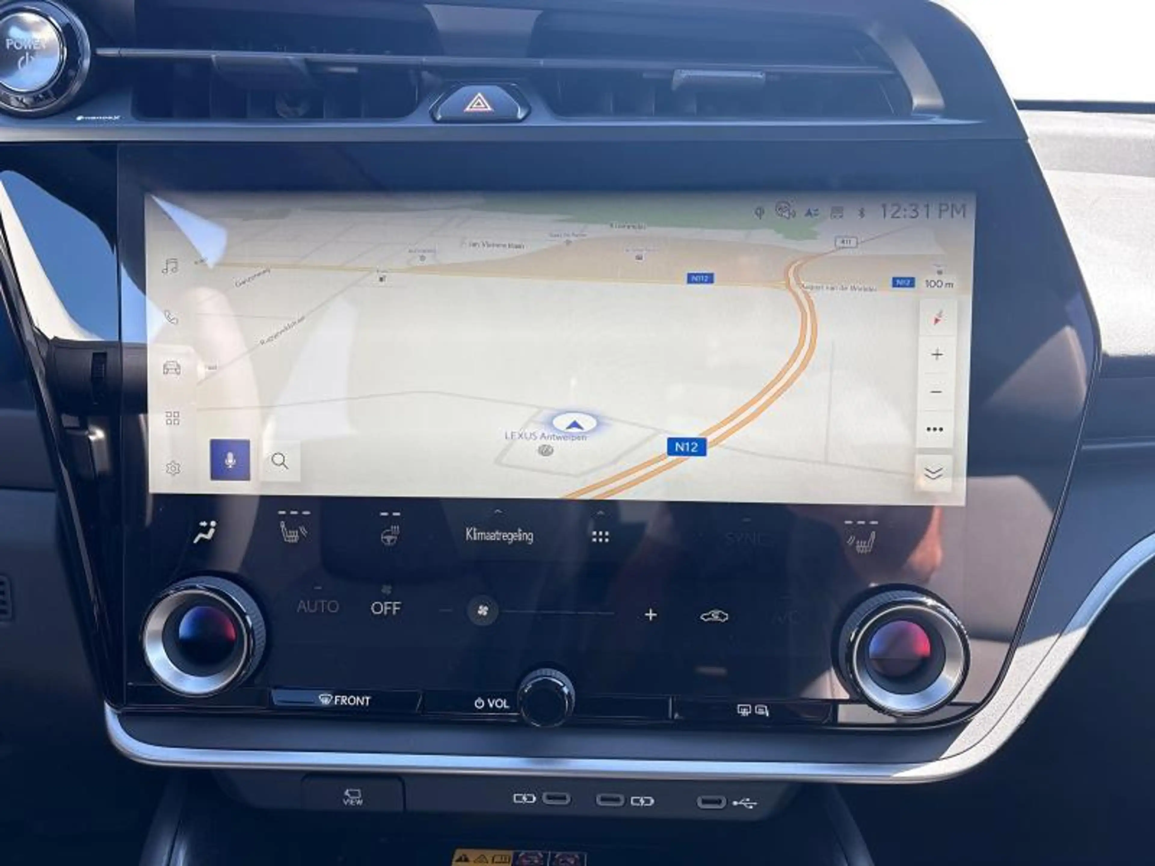 Lexus RZ Executive Line — photo 11