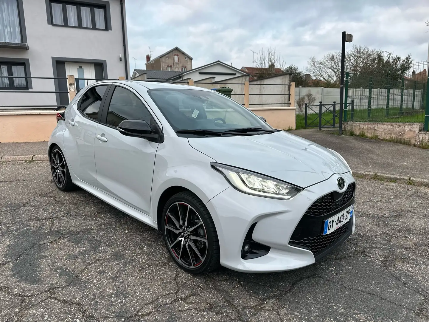 Toyota Yaris GR 116ch Hybride Non Rechargeable - 2