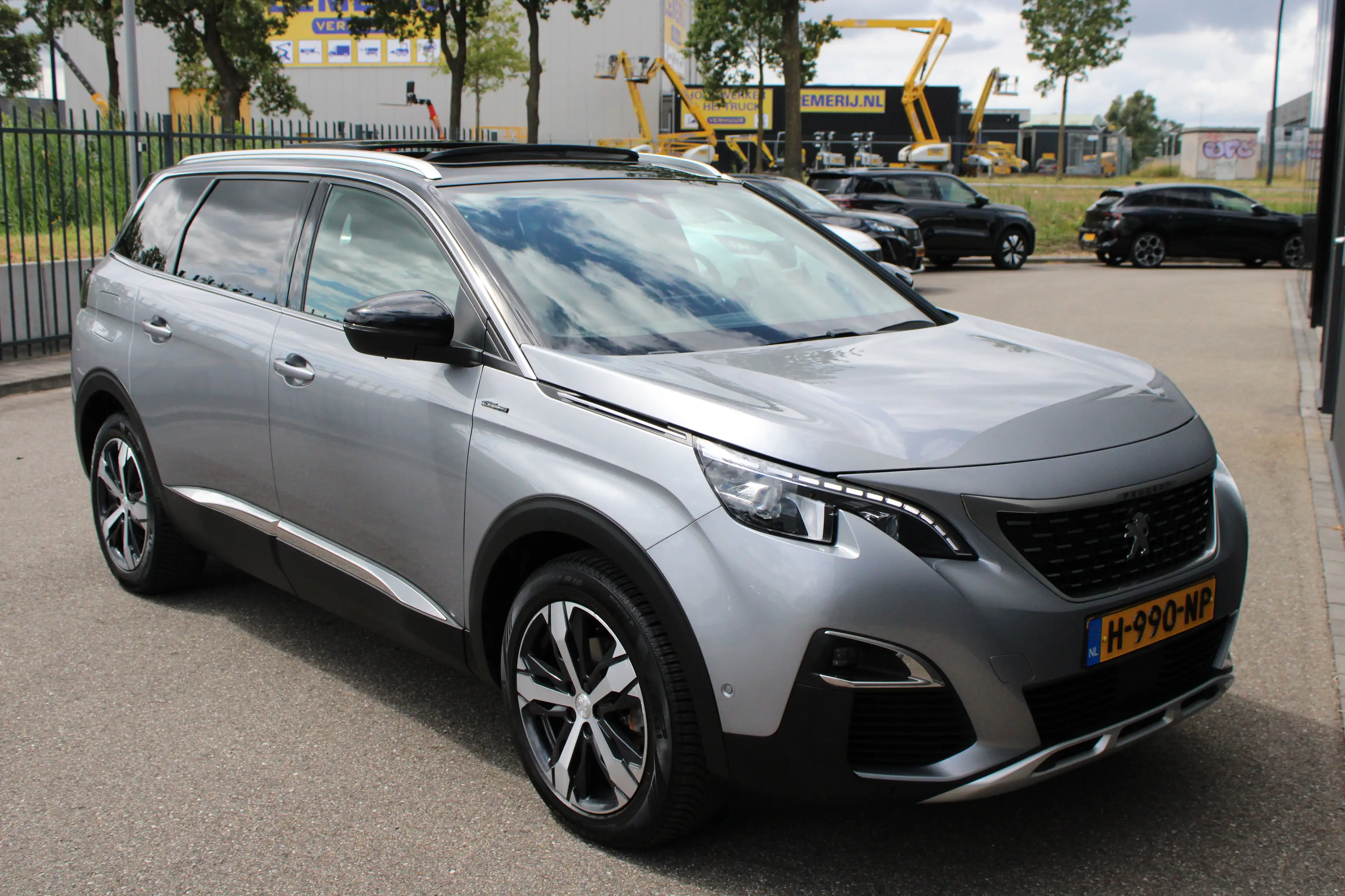 Peugeot 5008 1.6 PureTech 180pk EAT8 GT-Line | Panorama/schuifd — photo 7