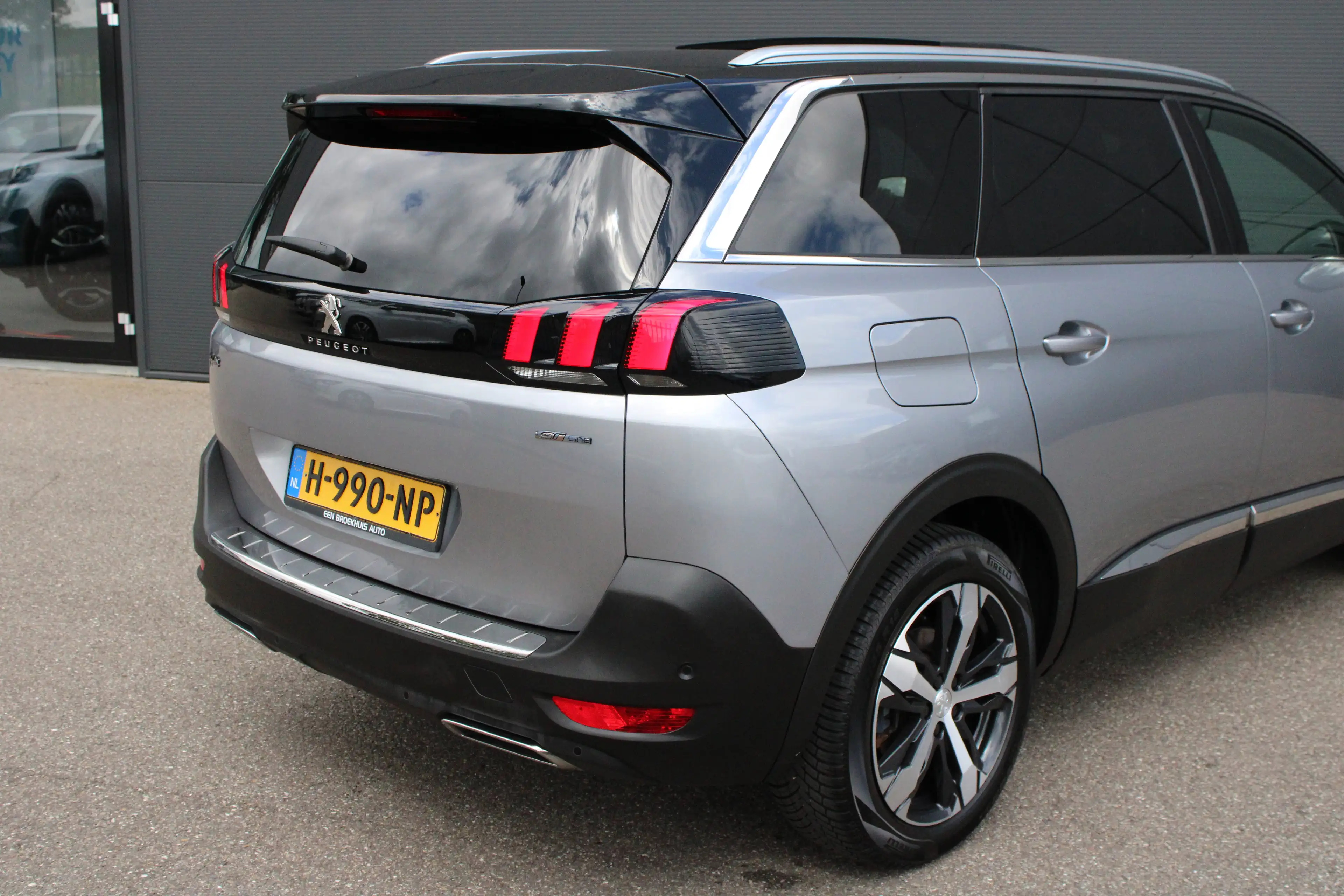 Peugeot 5008 1.6 PureTech 180pk EAT8 GT-Line | Panorama/schuifd — photo 10