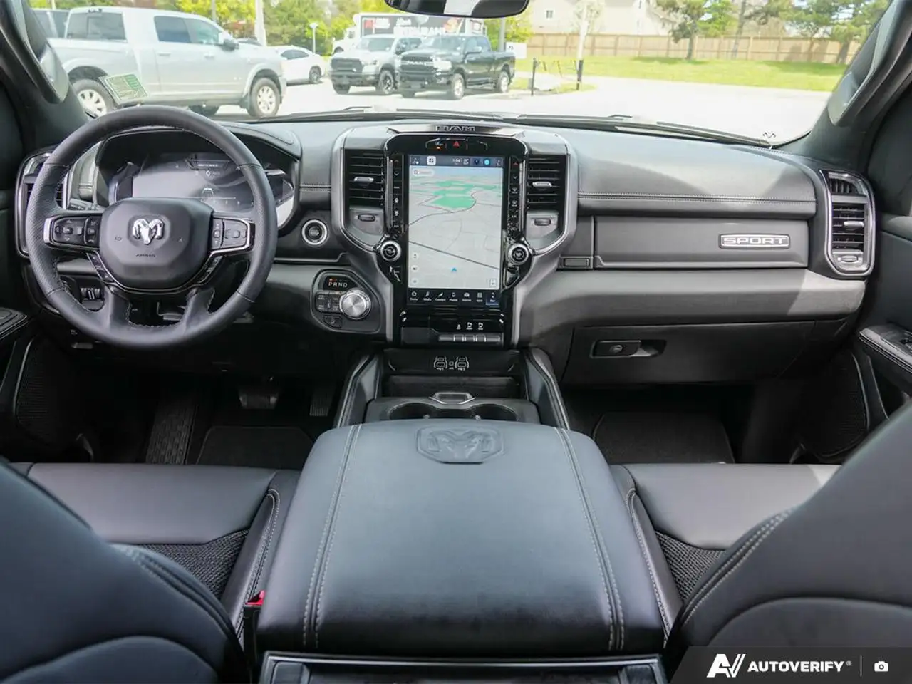 RAM 1500 снимка RAM 1500